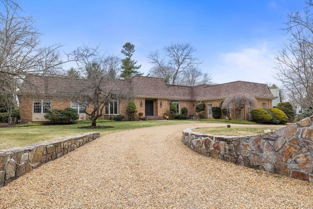 21 Wildewood Drive