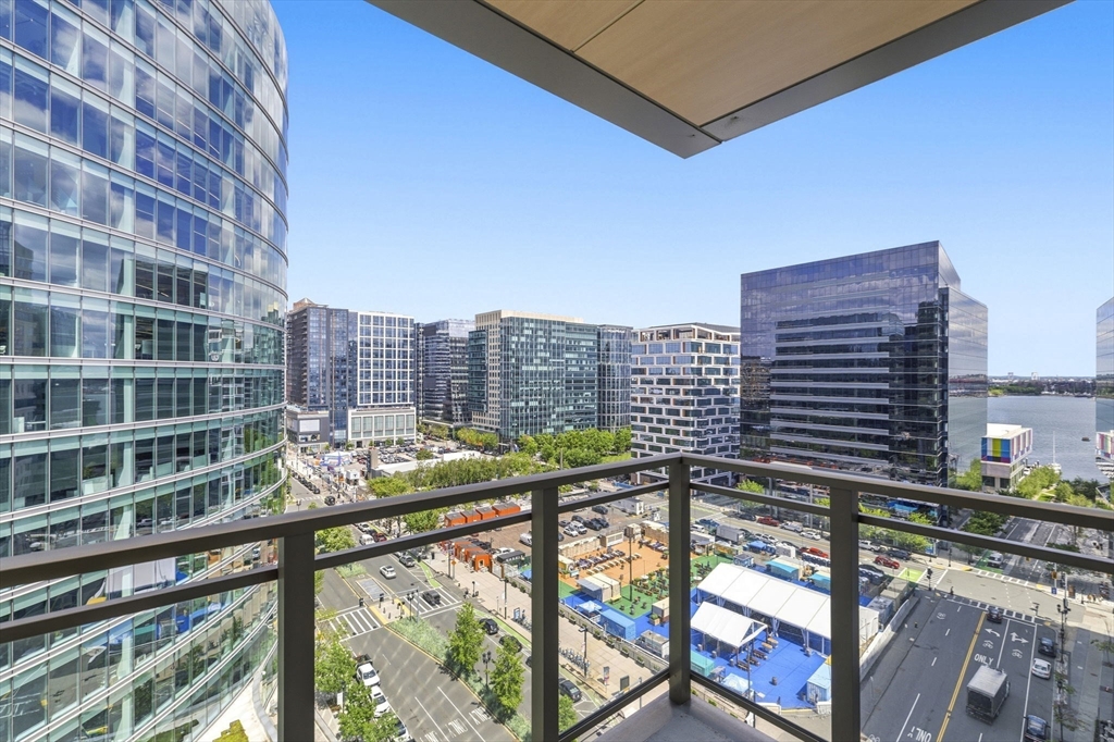 133 Seaport Blvd # 1602