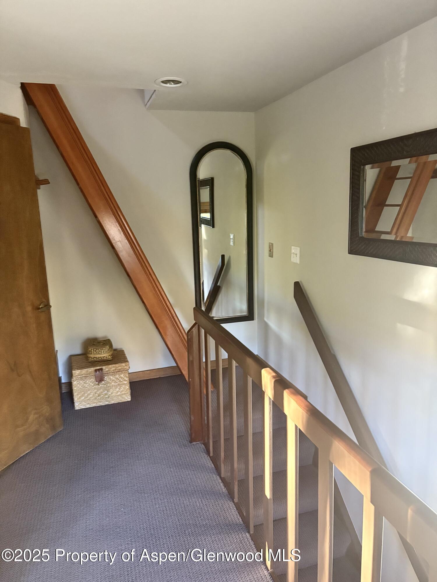 125 E Hyman Avenue, 1A