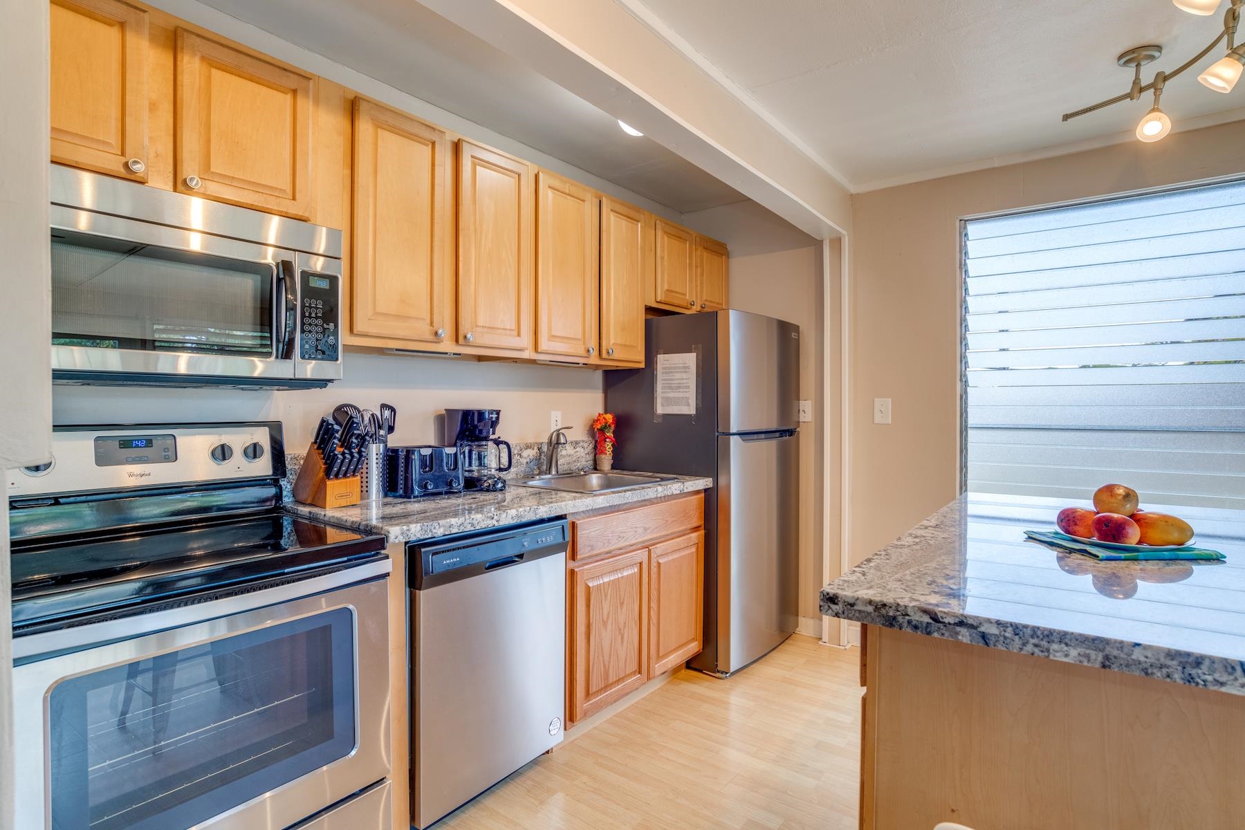 3559 Lower Honoapiilani Rd Unit: 1M