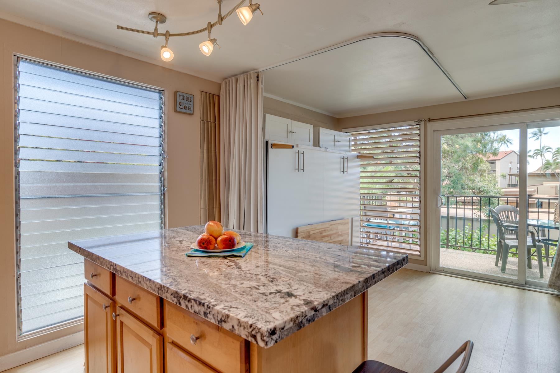 3559 Lower Honoapiilani Rd Unit: 1M