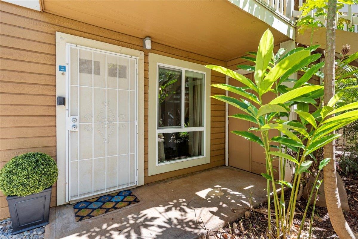 140 Uwapo Rd Unit: 12-104