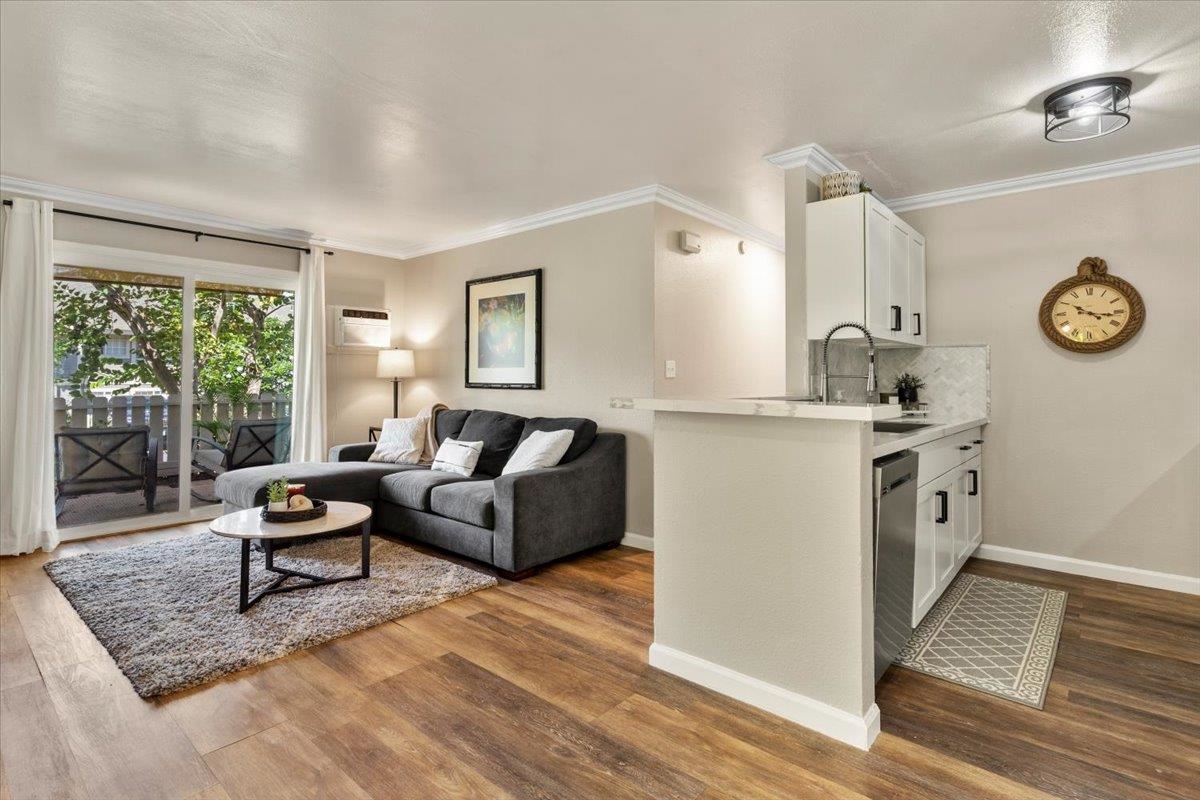 140 Uwapo Rd Unit: 12-104