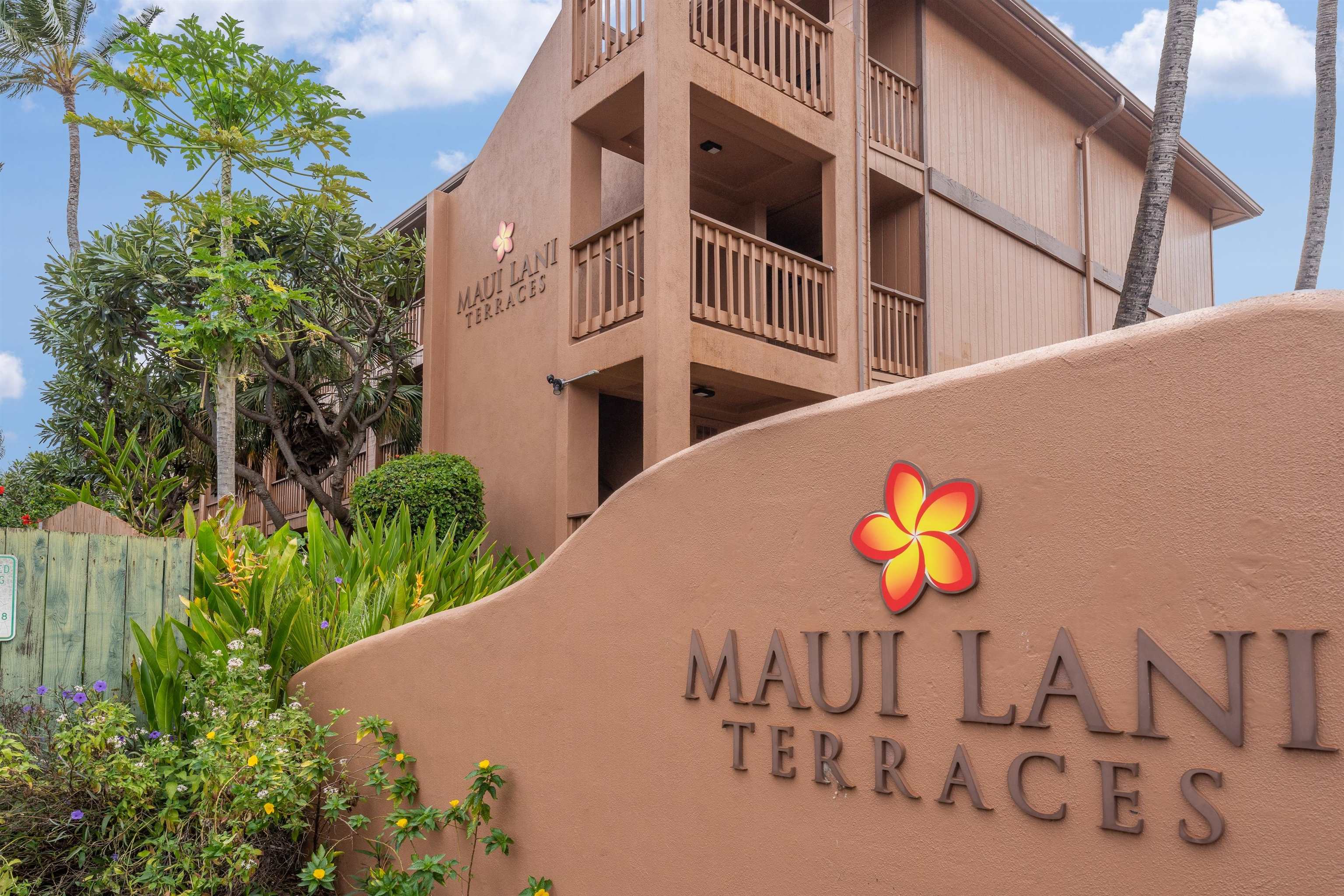 3740 Lower Honoapiilani Rd Unit: G102