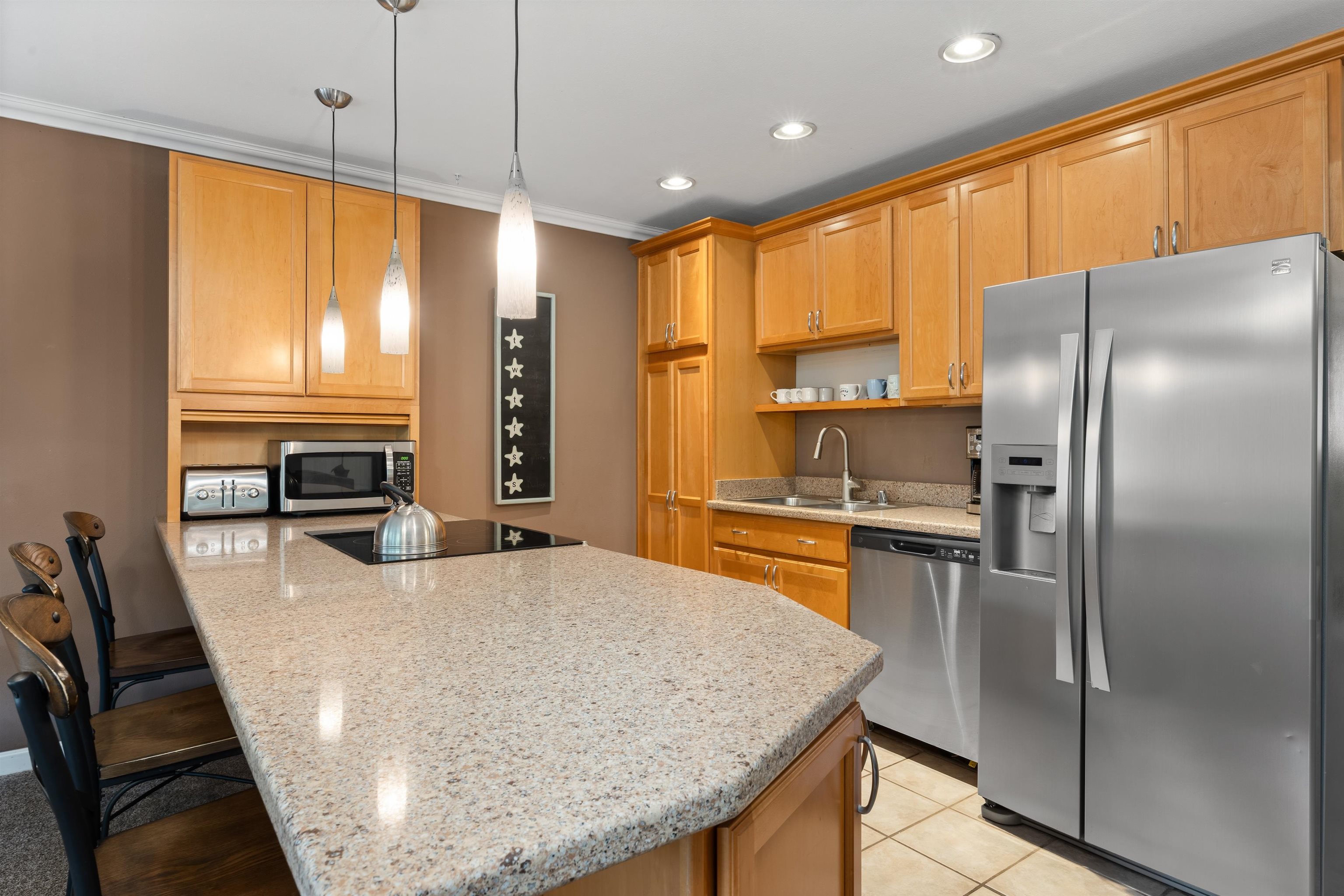 3559 Lower Honoapiilani Rd Unit: 2G