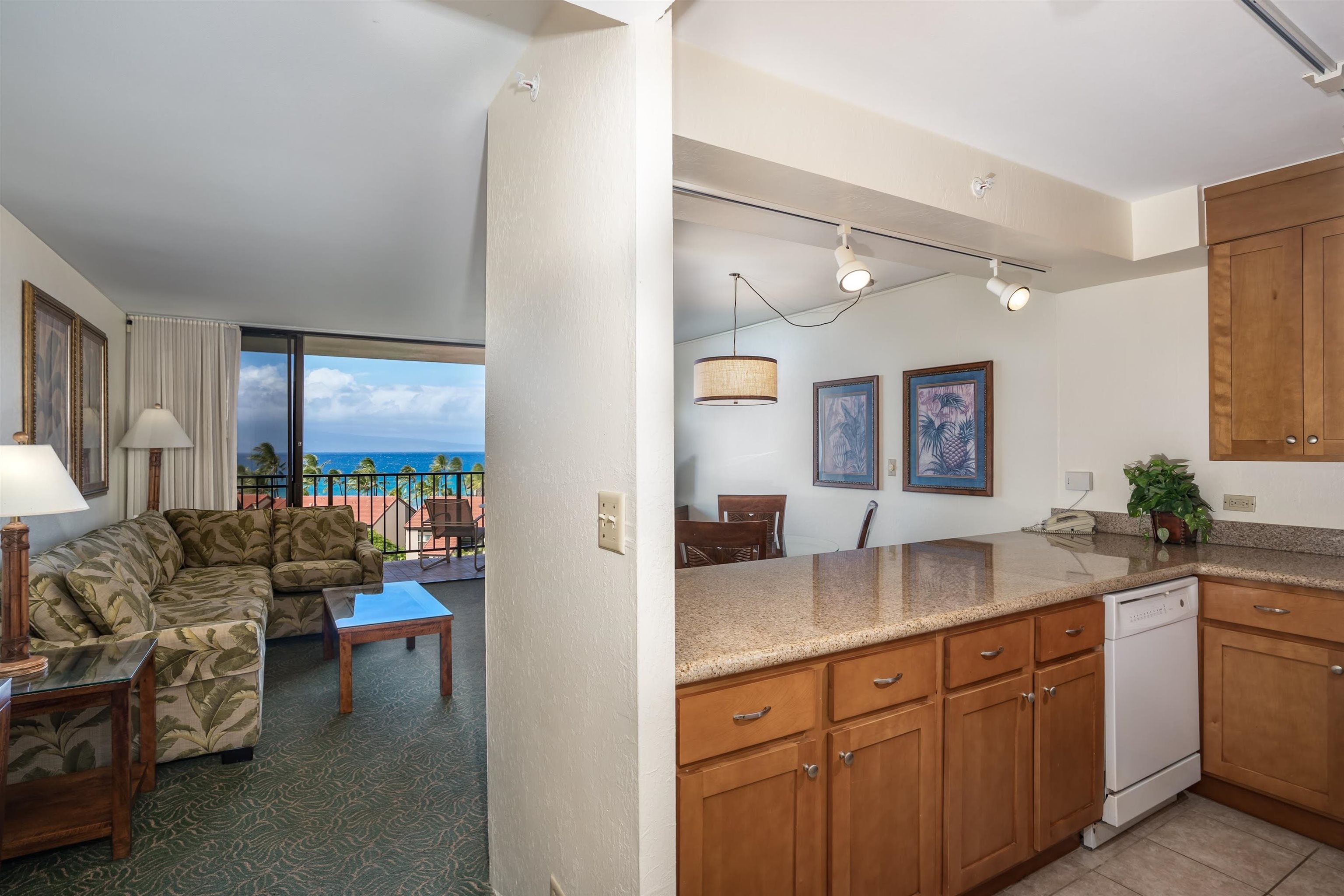 3445 Lower Honoapiilani Rd Unit: 826