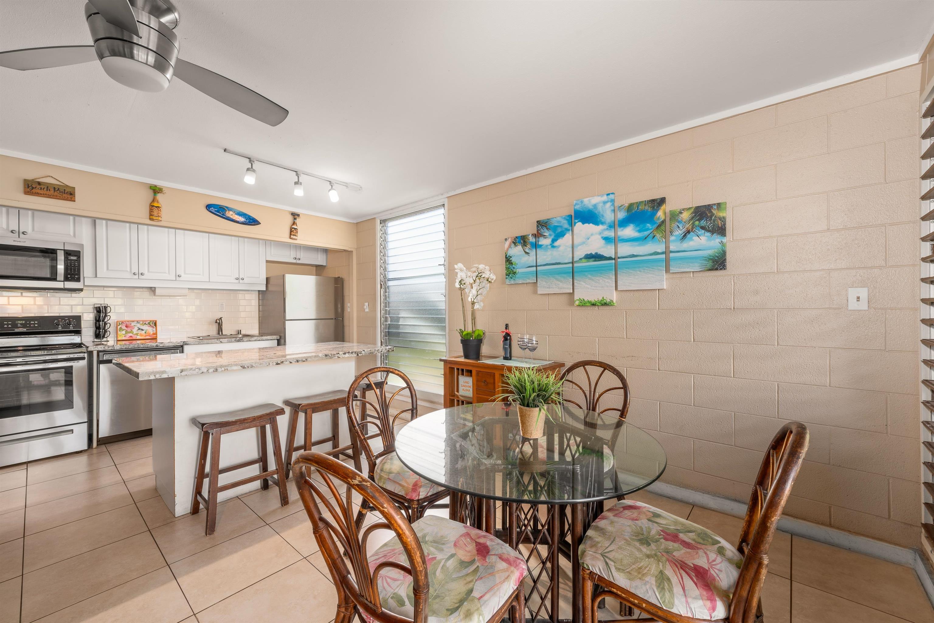 3559 Lower Honoapiilani Rd Unit: 1F