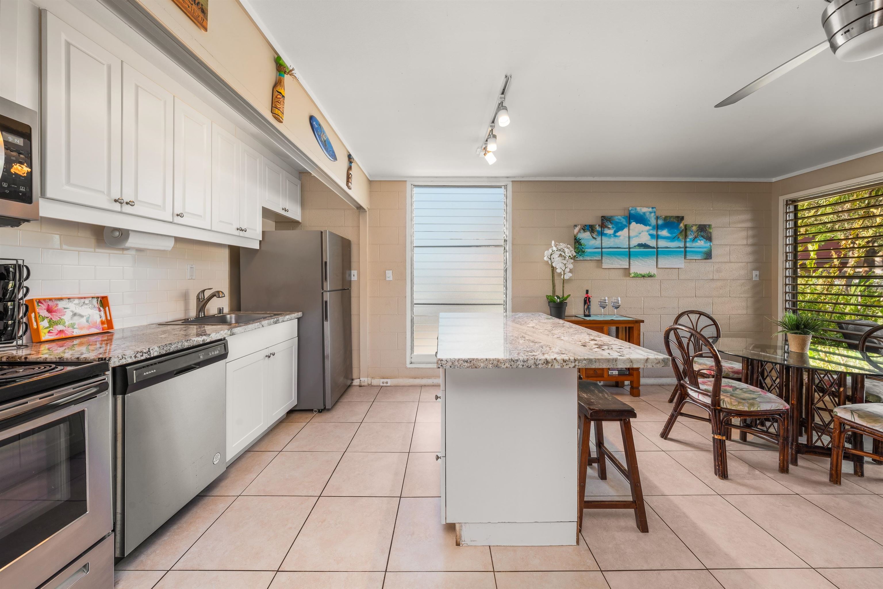 3559 Lower Honoapiilani Rd Unit: 1F