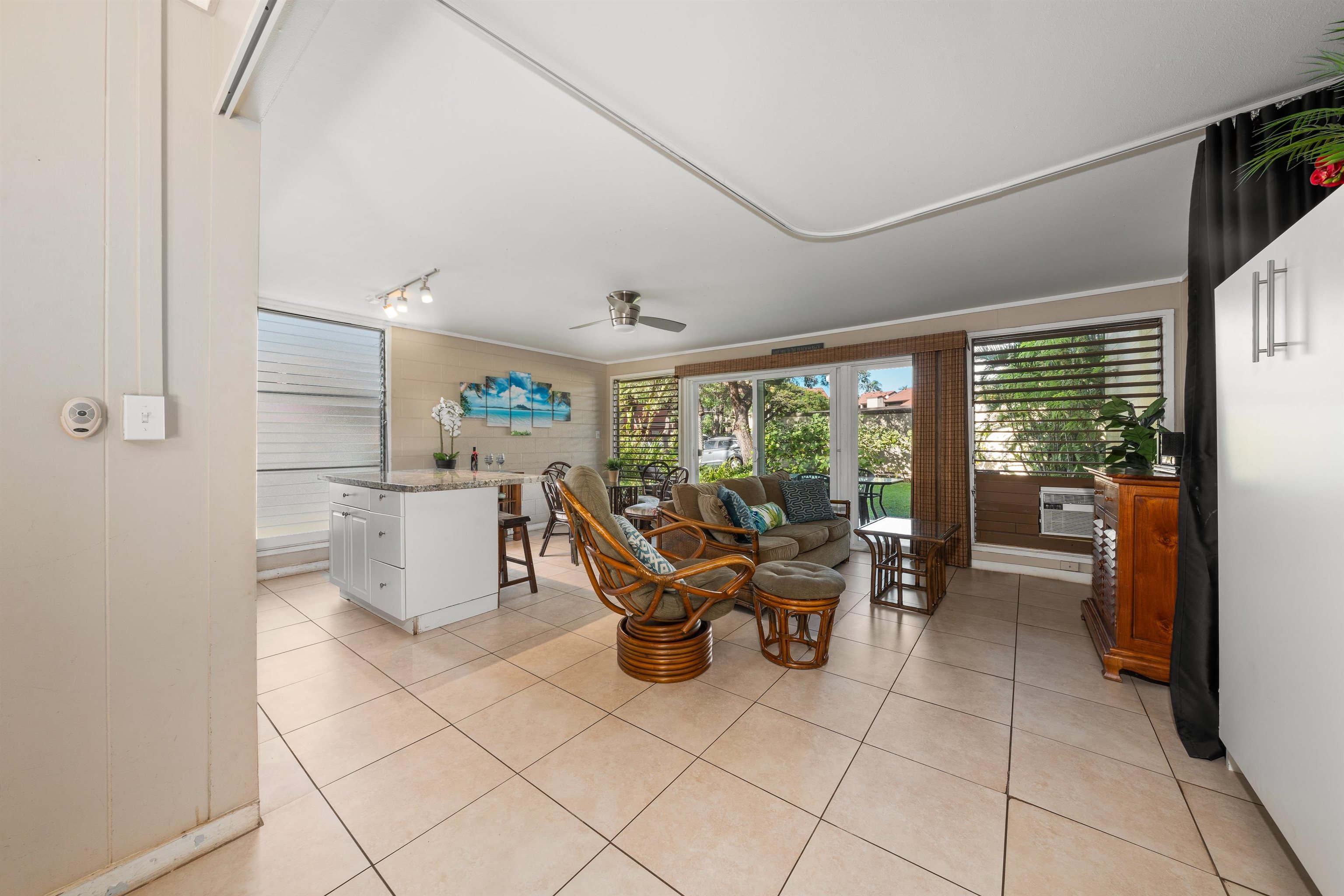 3559 Lower Honoapiilani Rd Unit: 1F