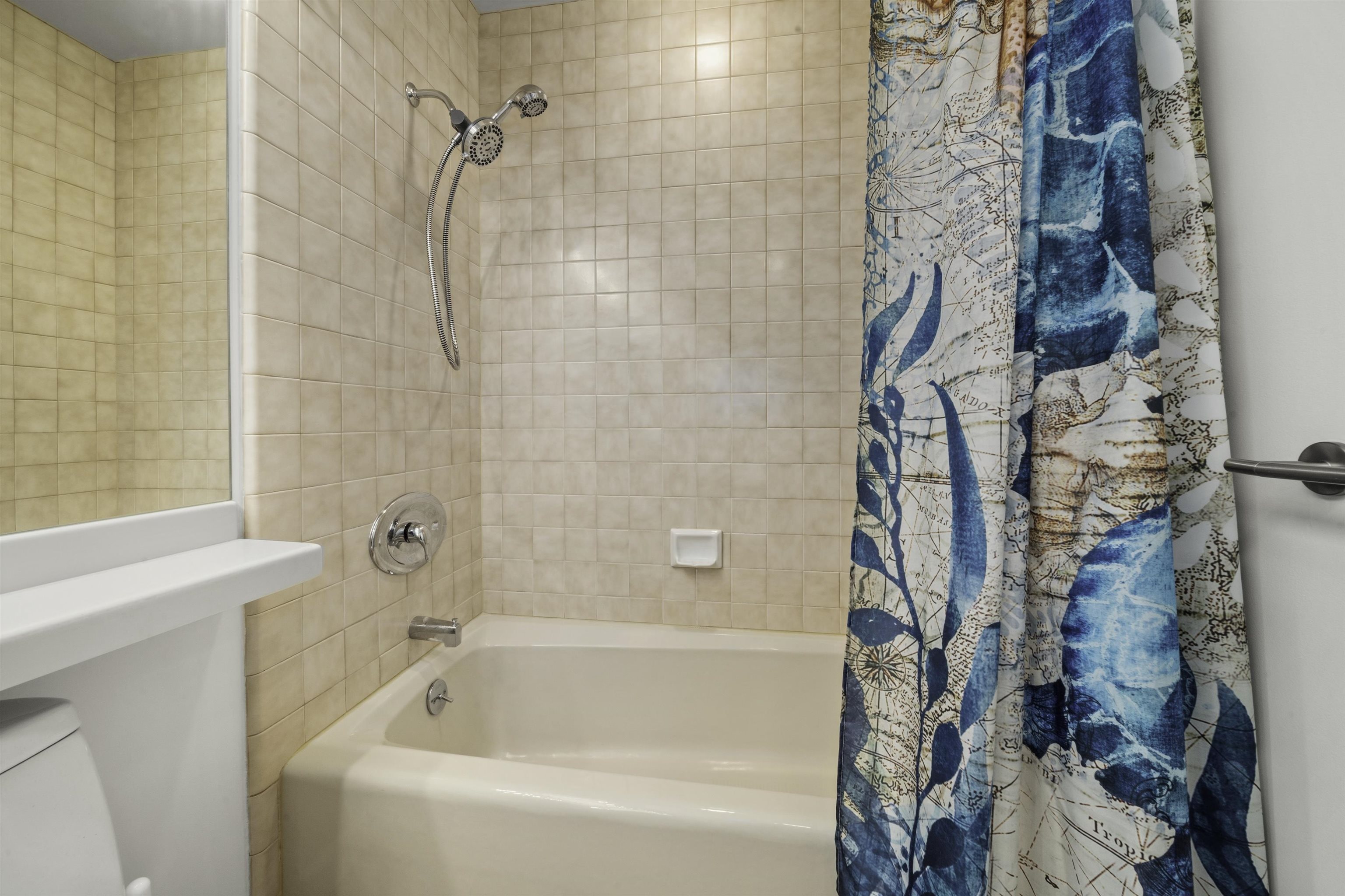 50 PUU ANOANO St Unit: 1004