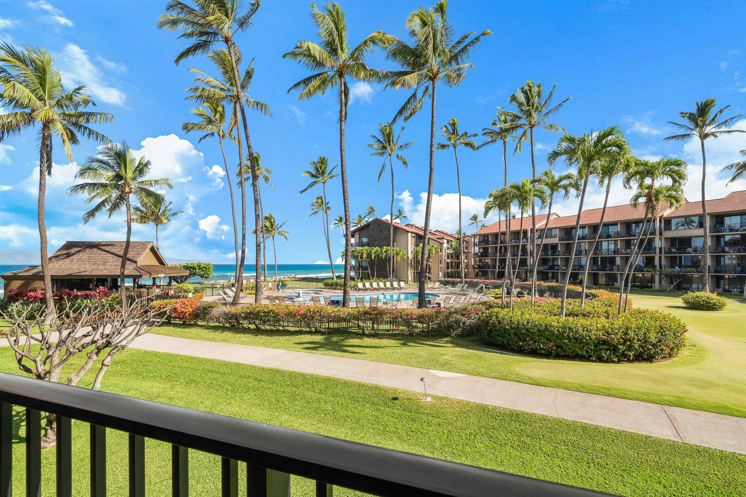 3543 Lower Honoapiilani Rd Unit: E205