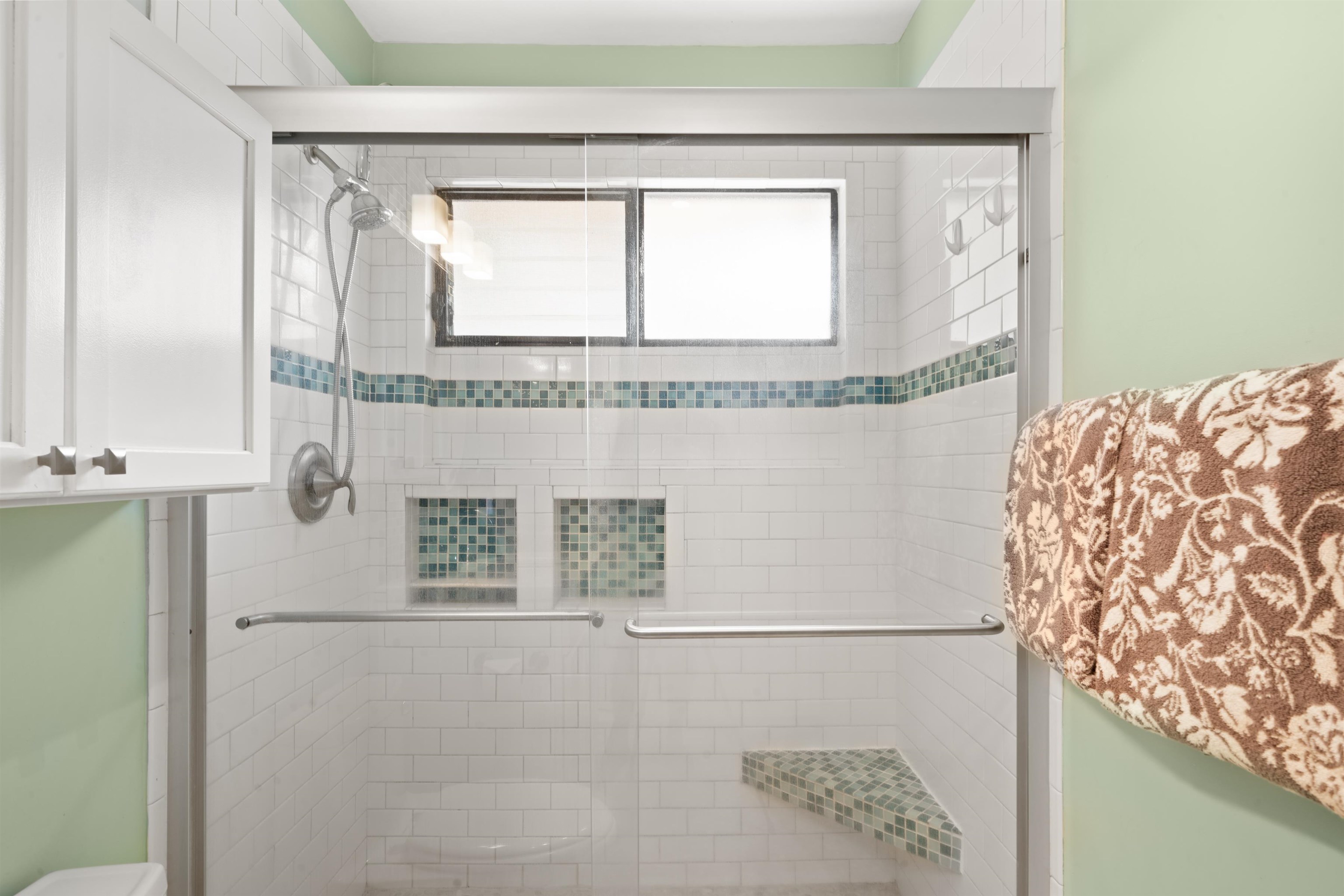 280 HAUOLI St Unit: B10