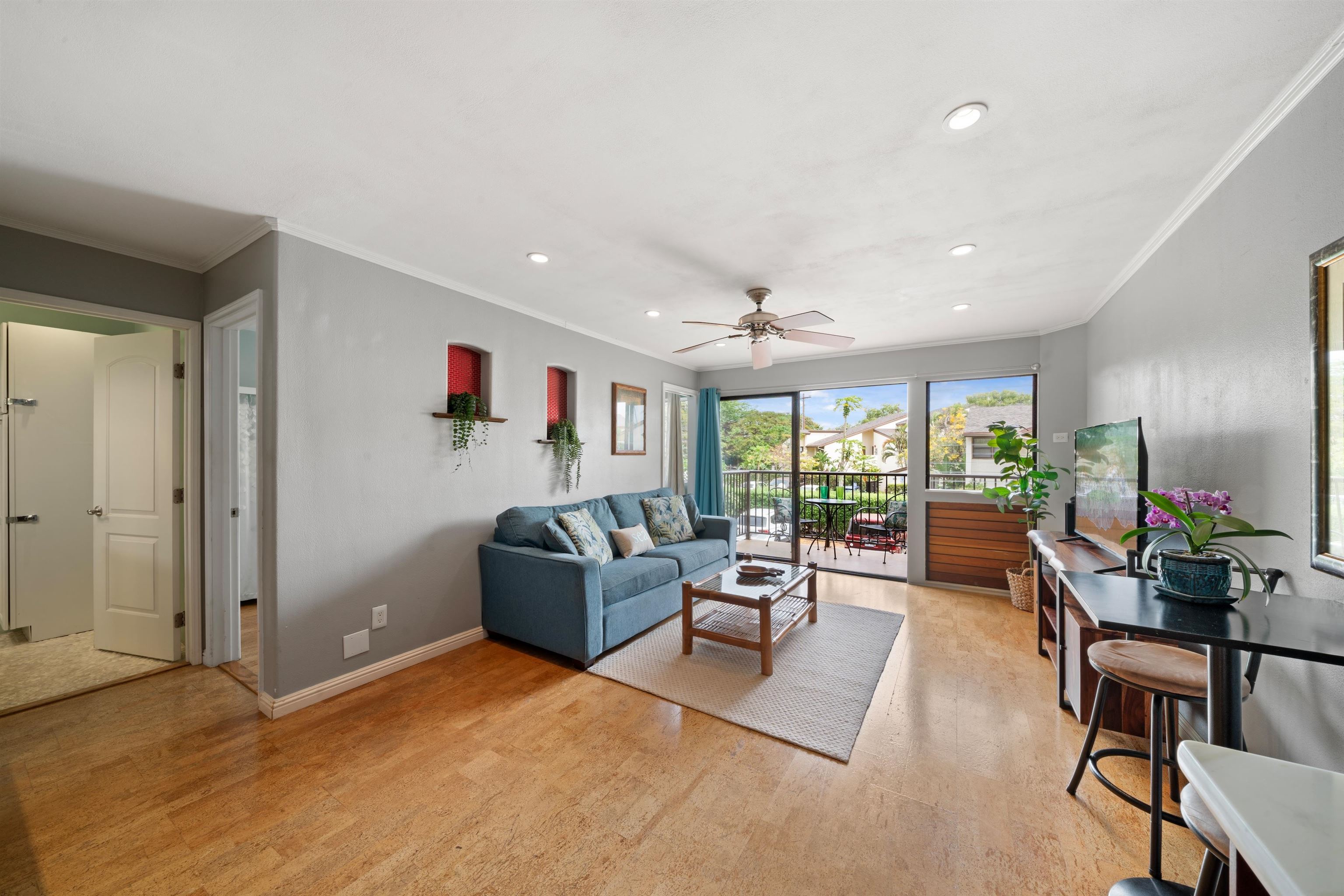 280 HAUOLI St Unit: B10