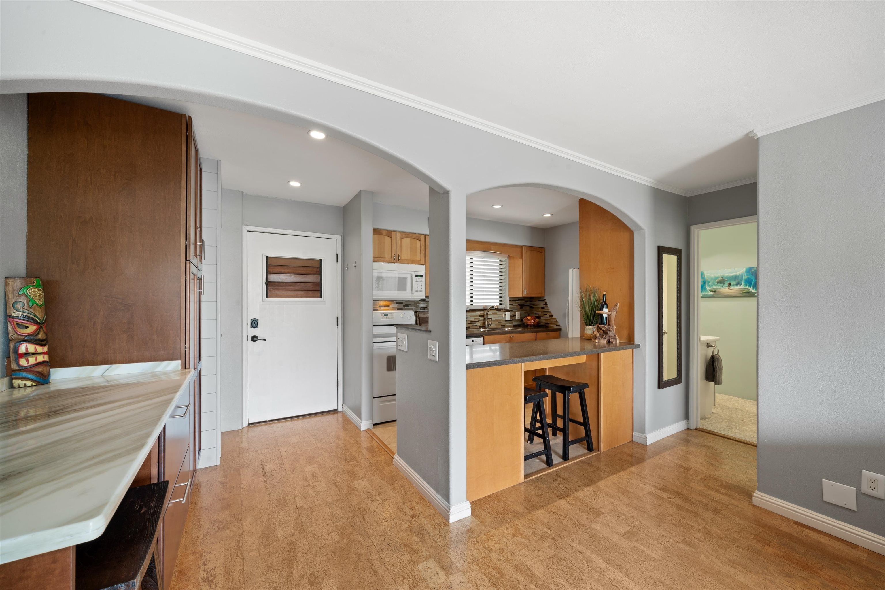 280 HAUOLI St Unit: B10