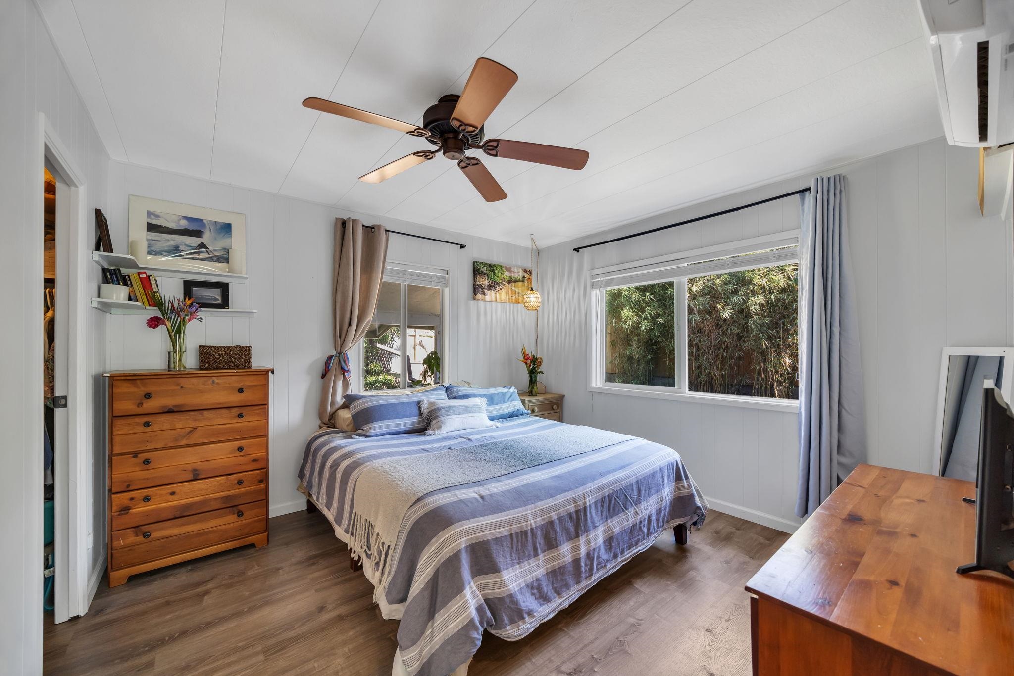 5131 Hanawai St Unit: F