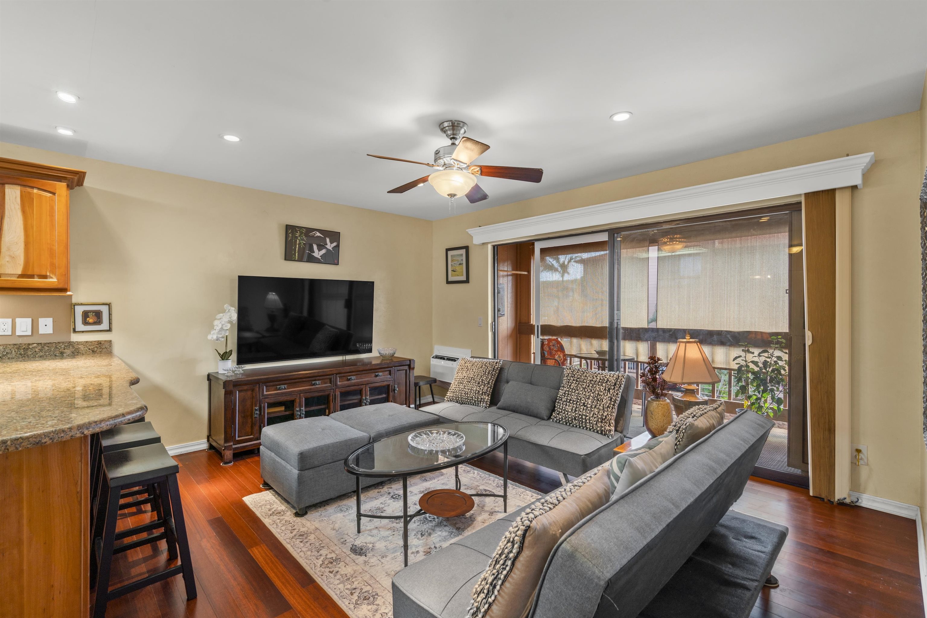 3740 Lower Honoapiilani Rd Unit: A306