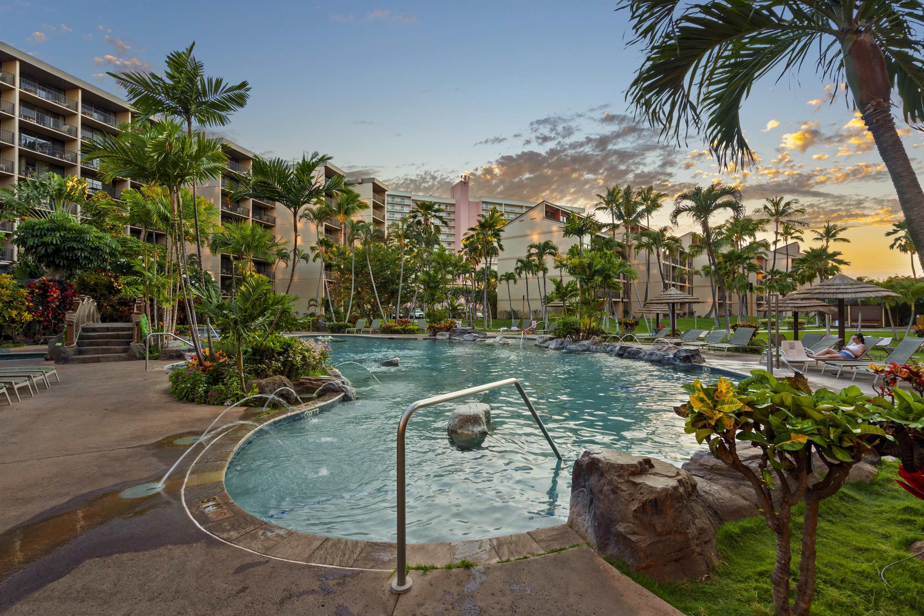 3445 Lower Honoapiilani Rd Unit: 204