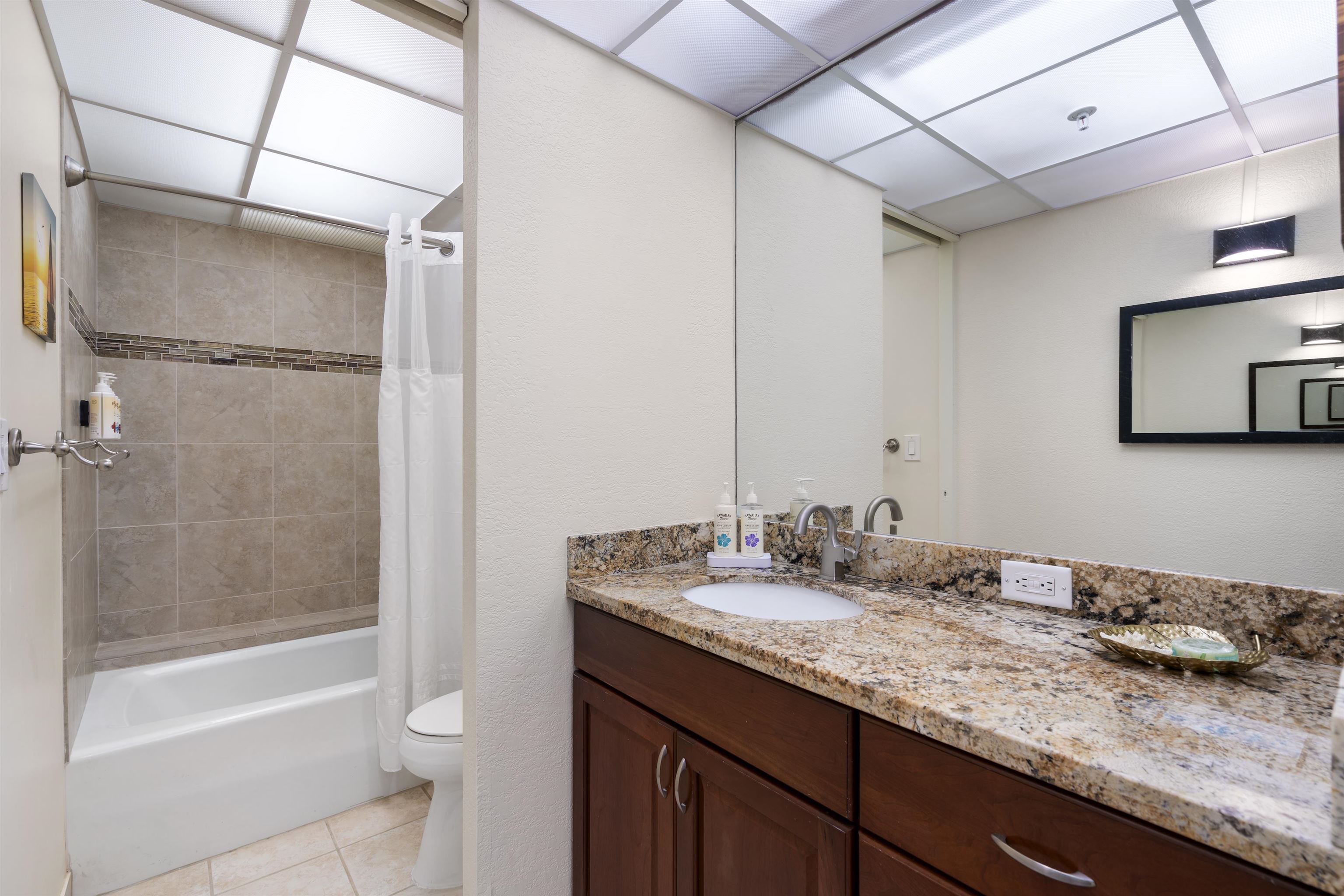 3445 Lower Honoapiilani Rd Unit: 204