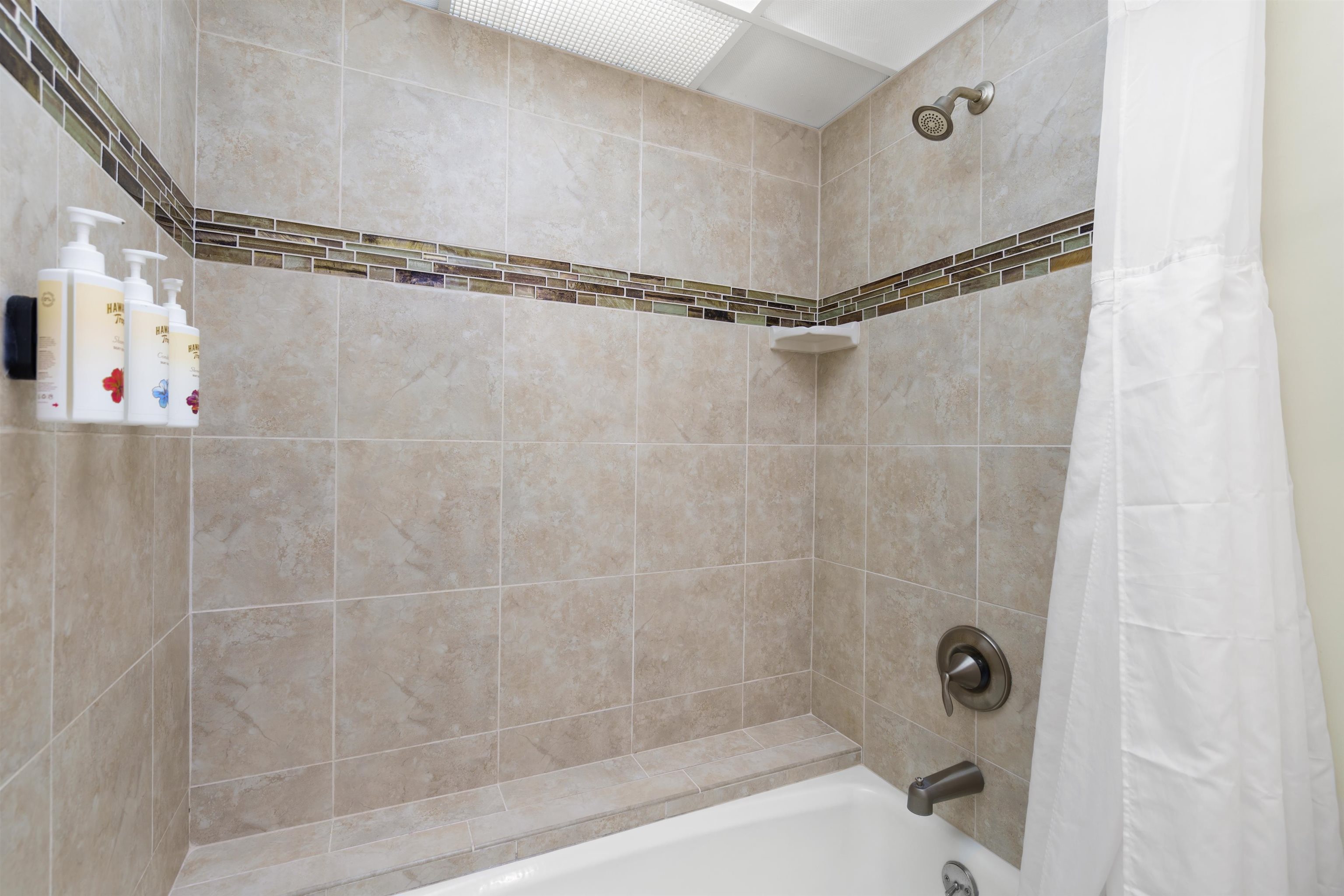 3445 Lower Honoapiilani Rd Unit: 204