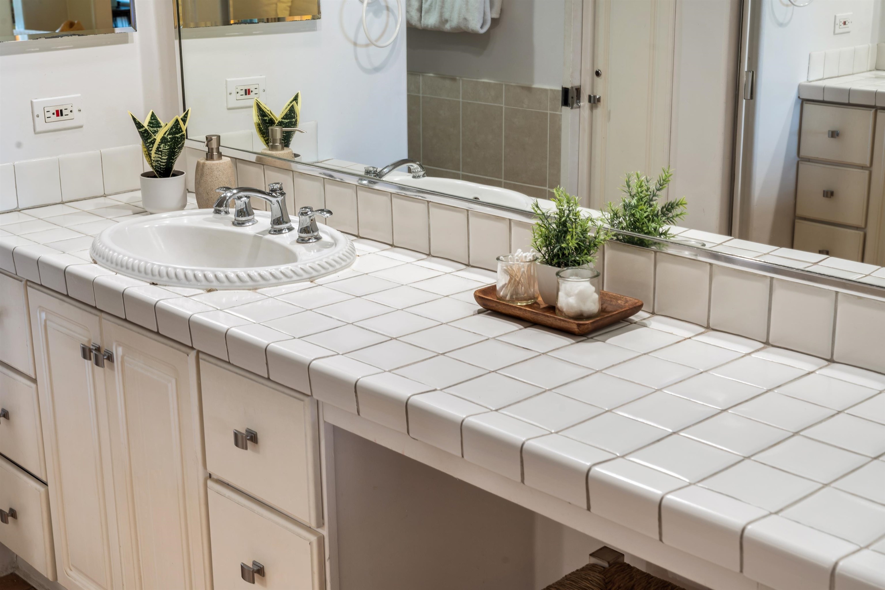 2661 KEKAA Dr Unit: K110