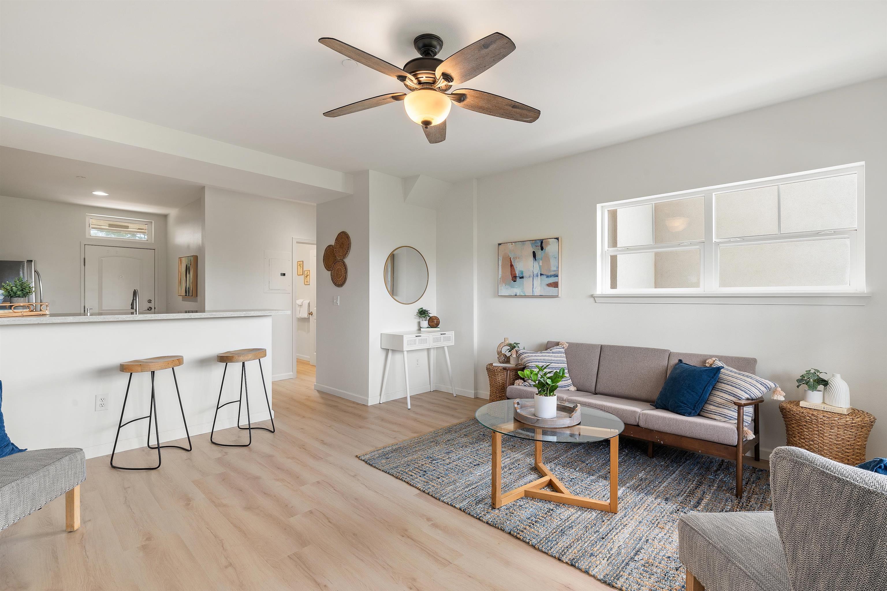 3708 LOWER HONOAPIILANI Rd Unit: E20