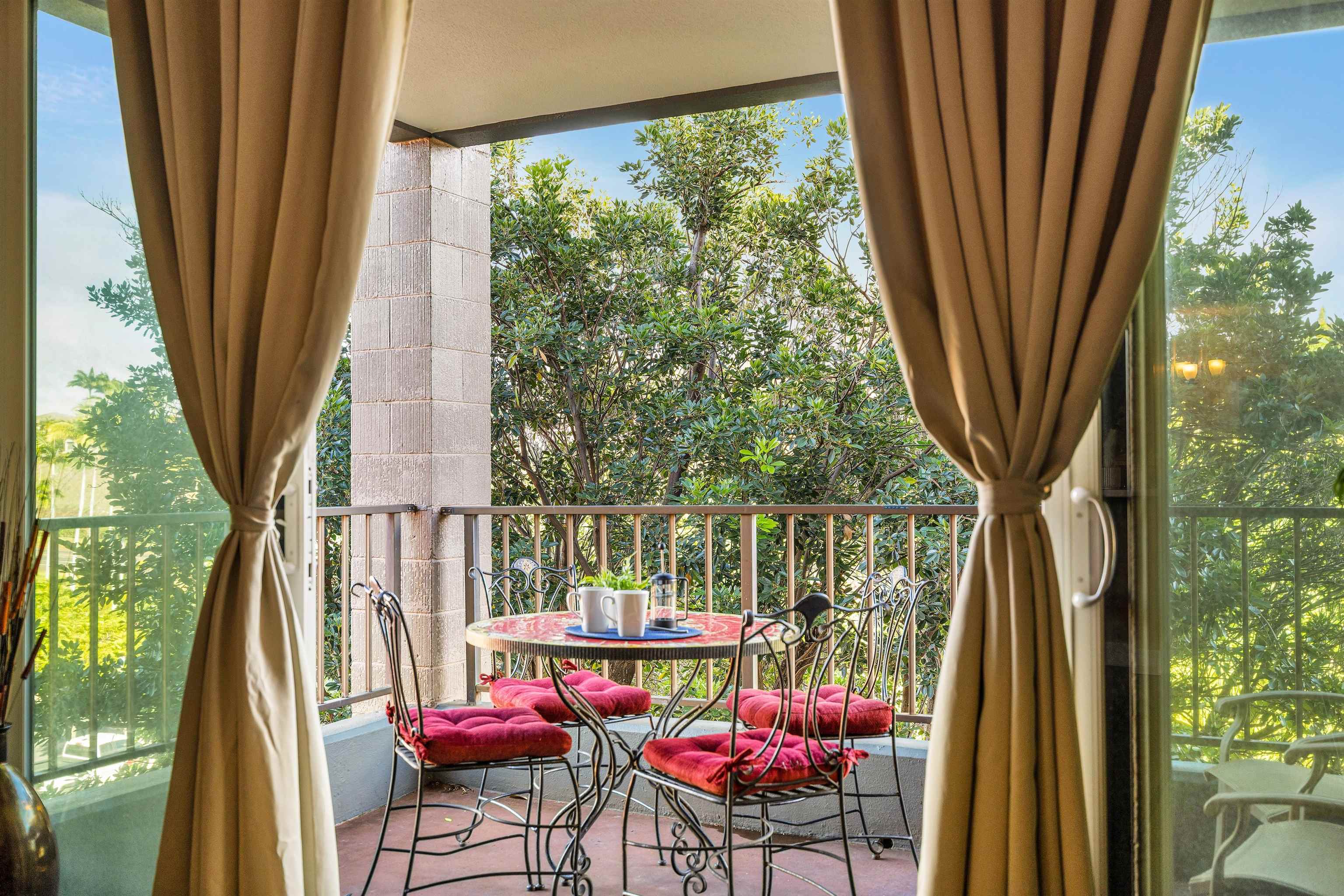 4310 Lower Honoapiilani Rd Unit: 520