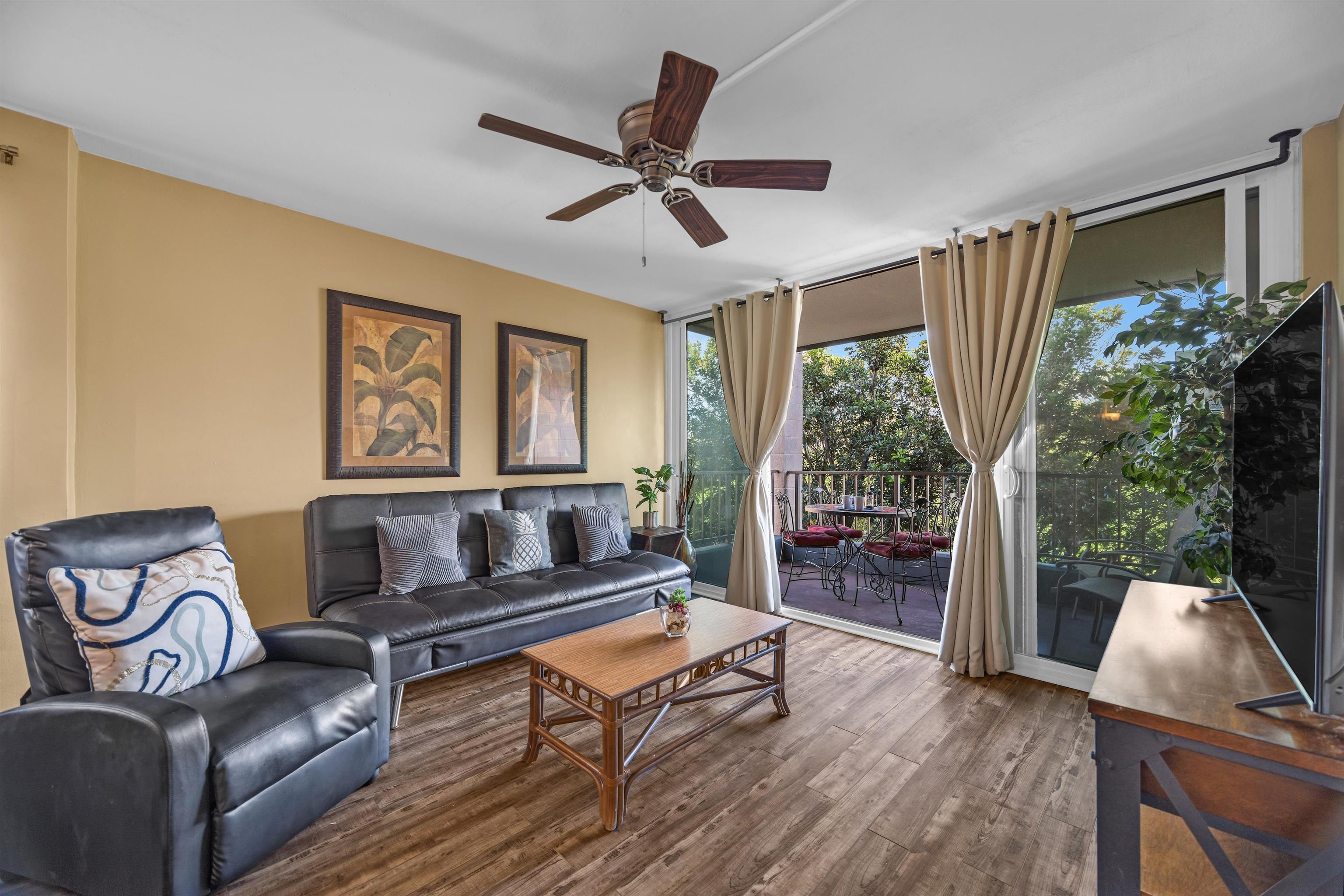 4310 Lower Honoapiilani Rd Unit: 520