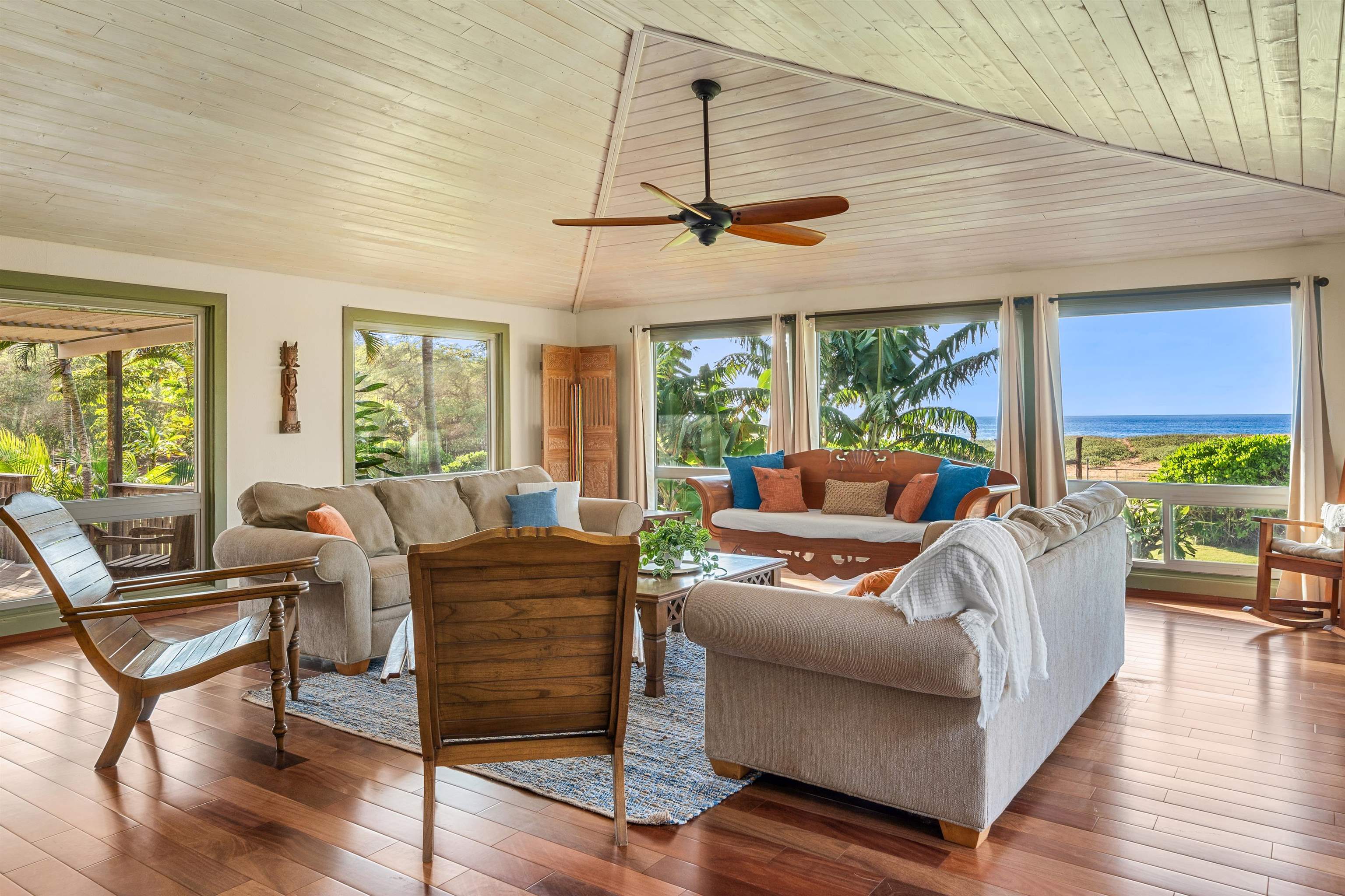 2944 Kalua Koi Rd