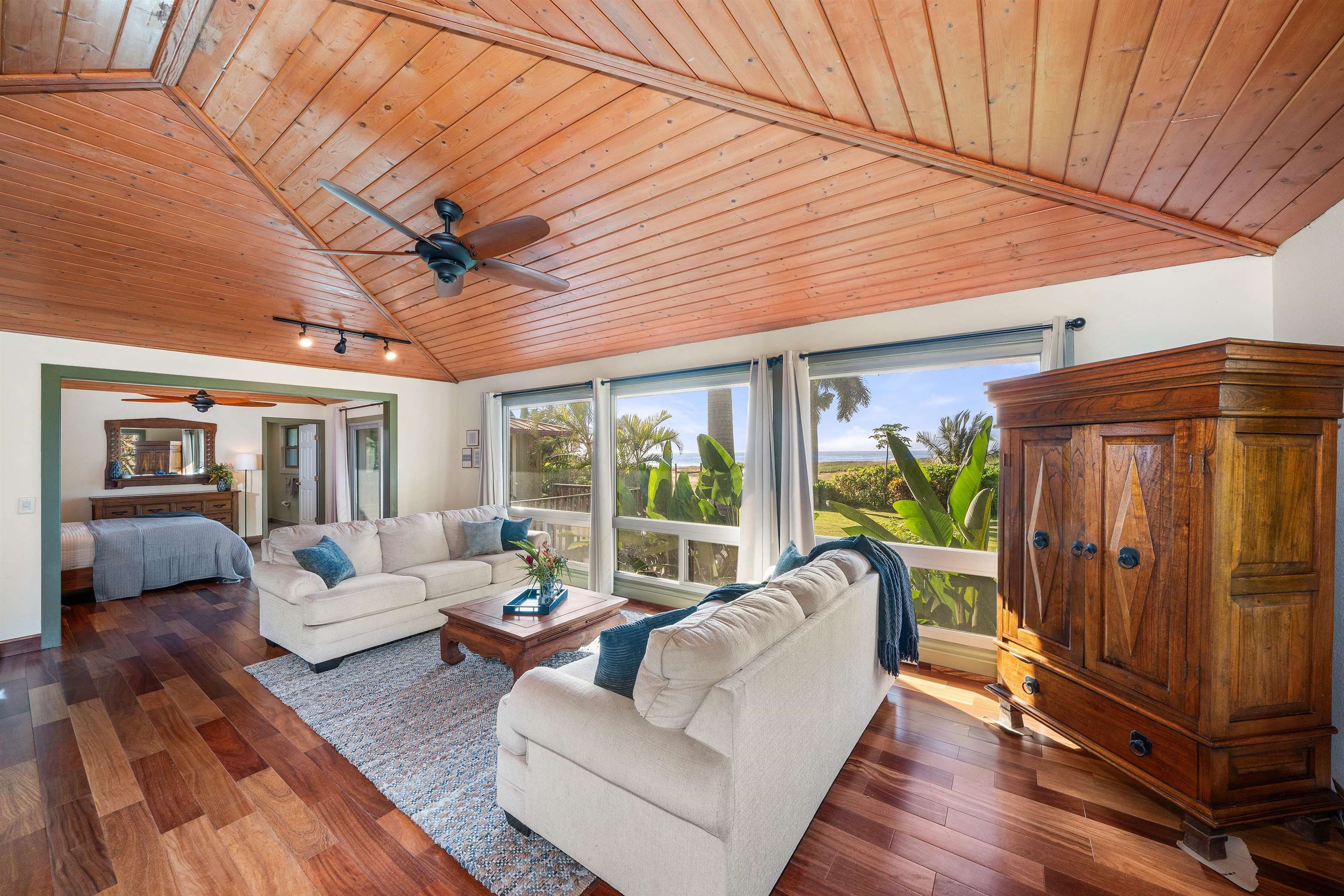 2944 Kalua Koi Rd
