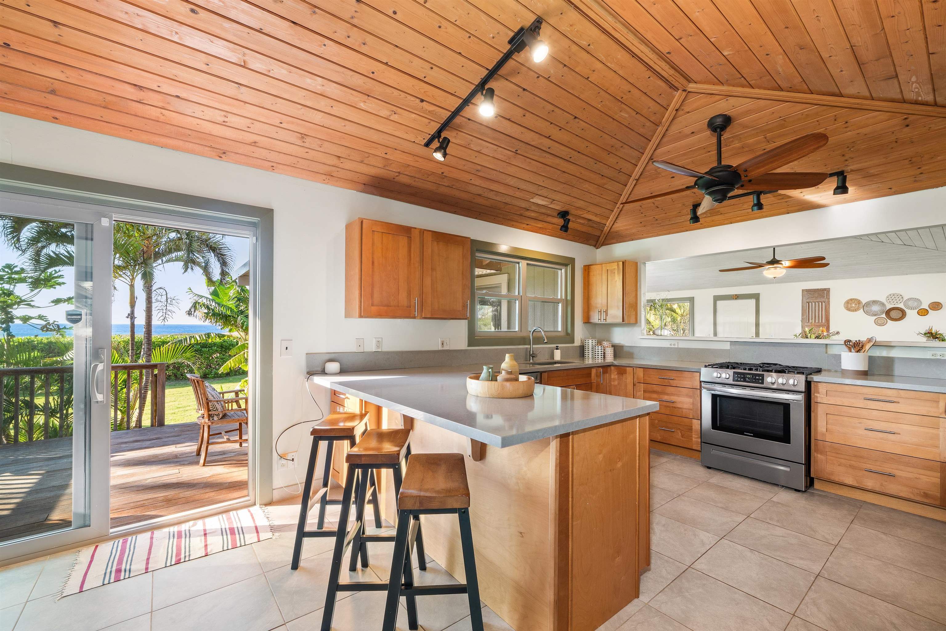 2944 Kalua Koi Rd
