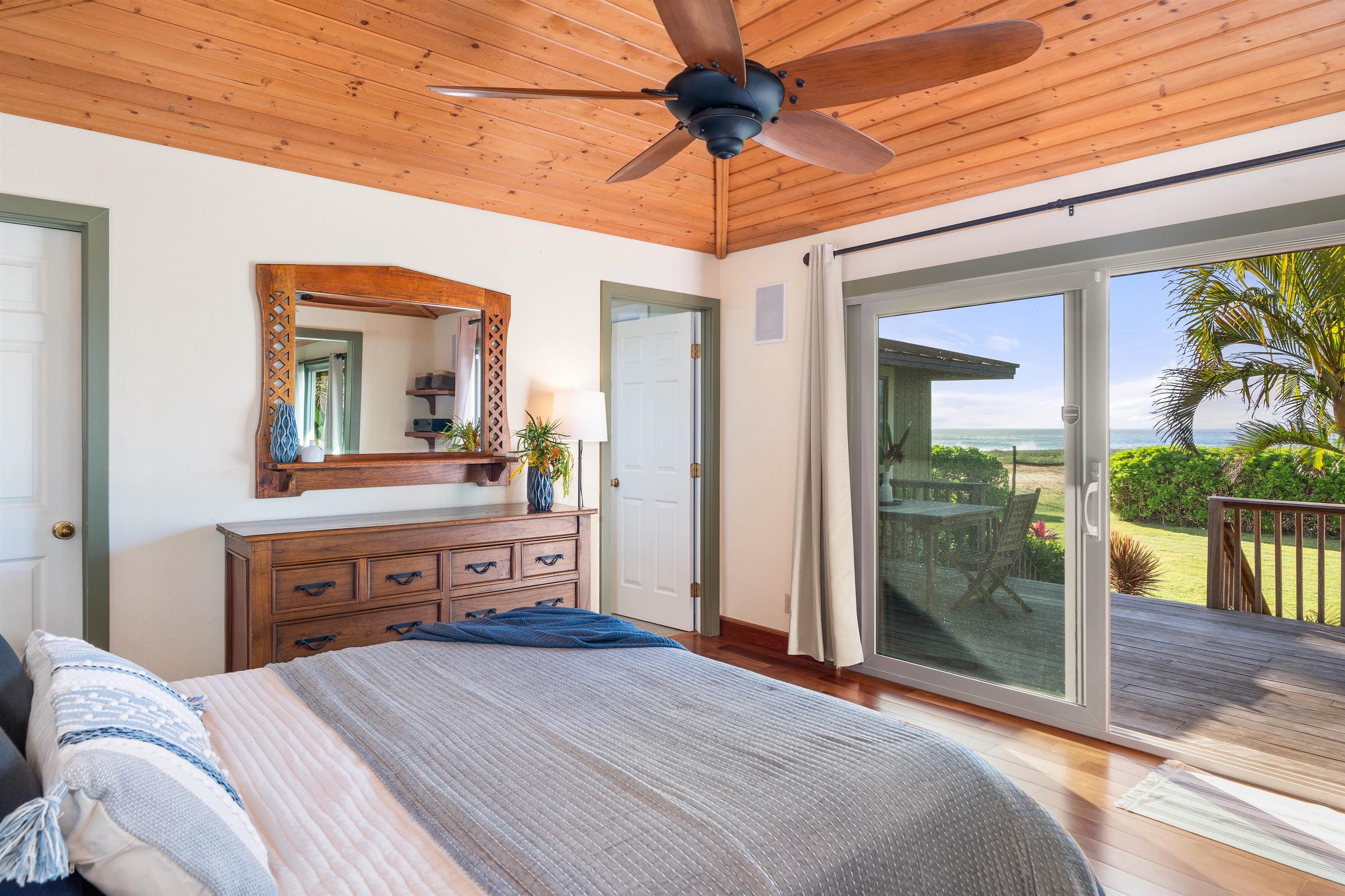 2944 Kalua Koi Rd