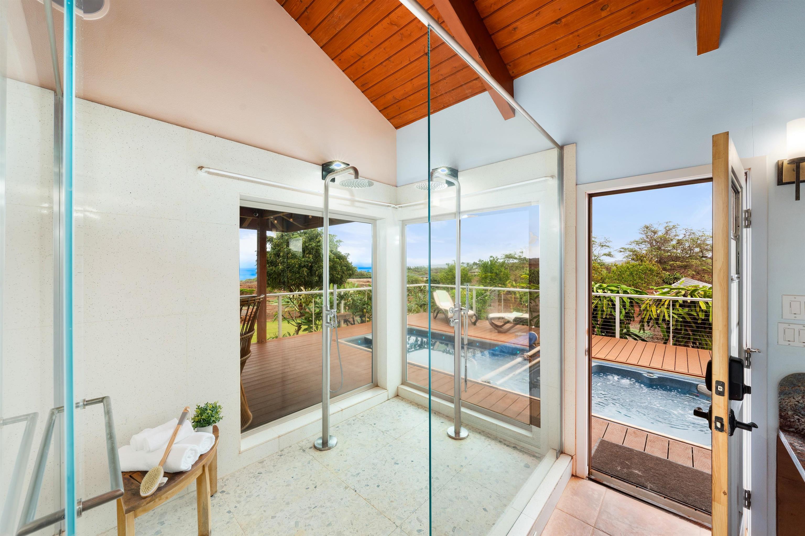 3820 Kalua Koi Rd