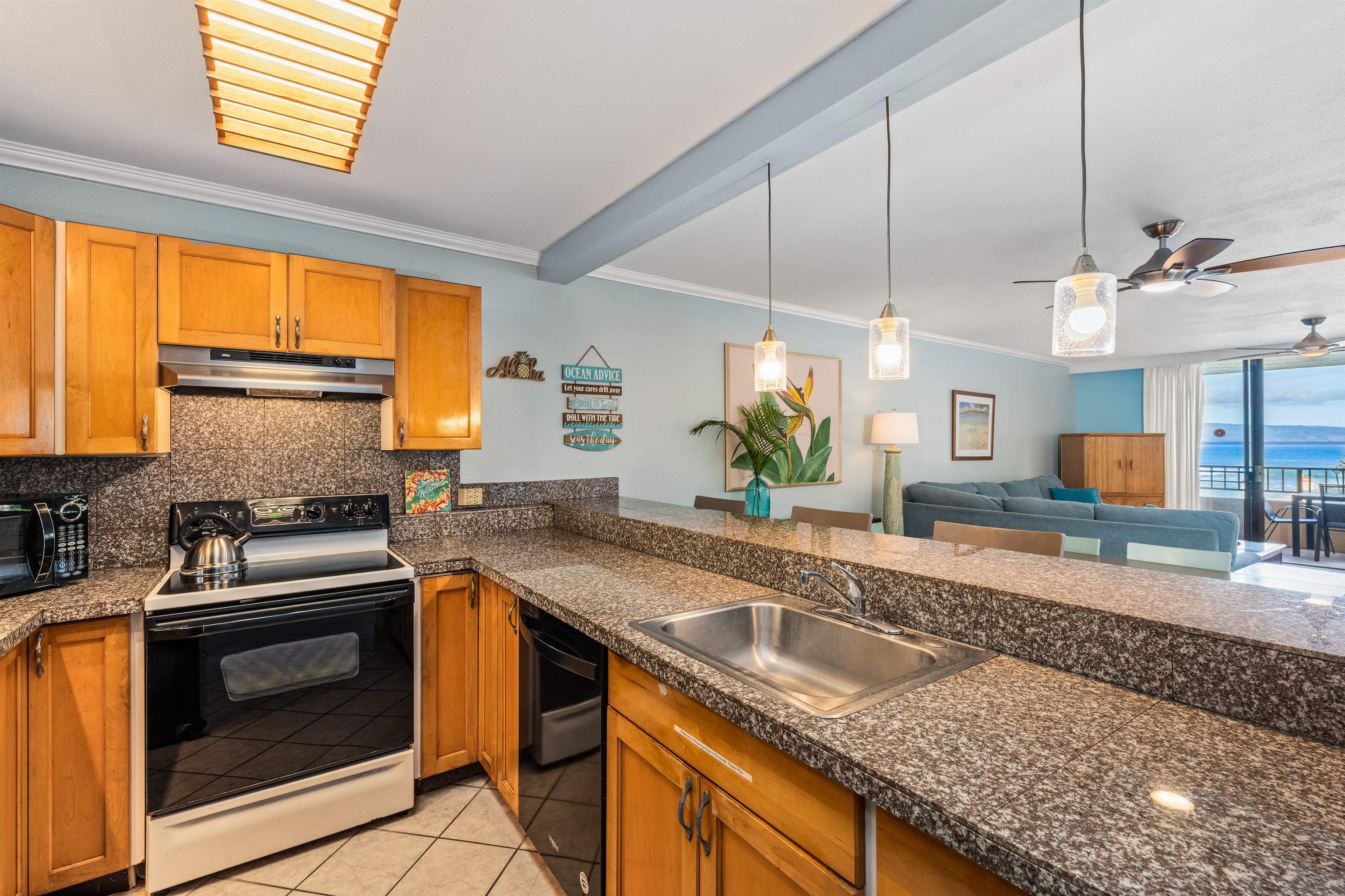 3615 Lower Honoapiilani Rd Unit: 123