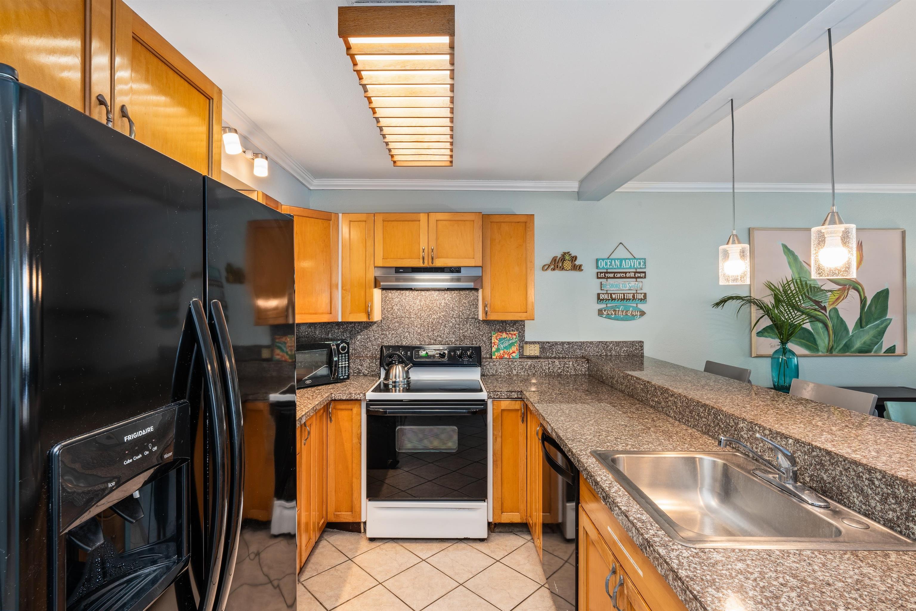 3615 Lower Honoapiilani Rd Unit: 123