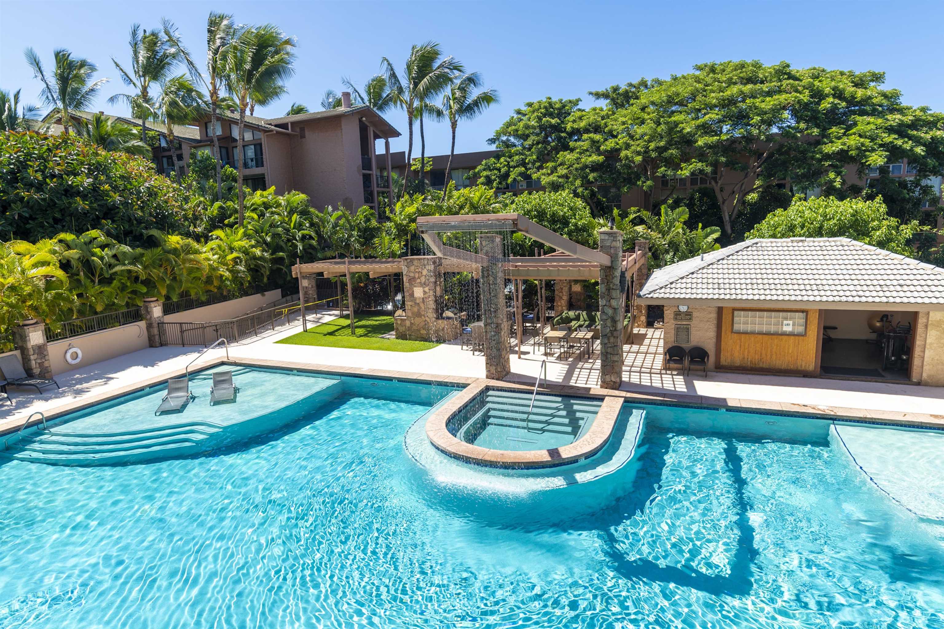 3708 LOWER HONOAPIILANI Rd Unit: E20