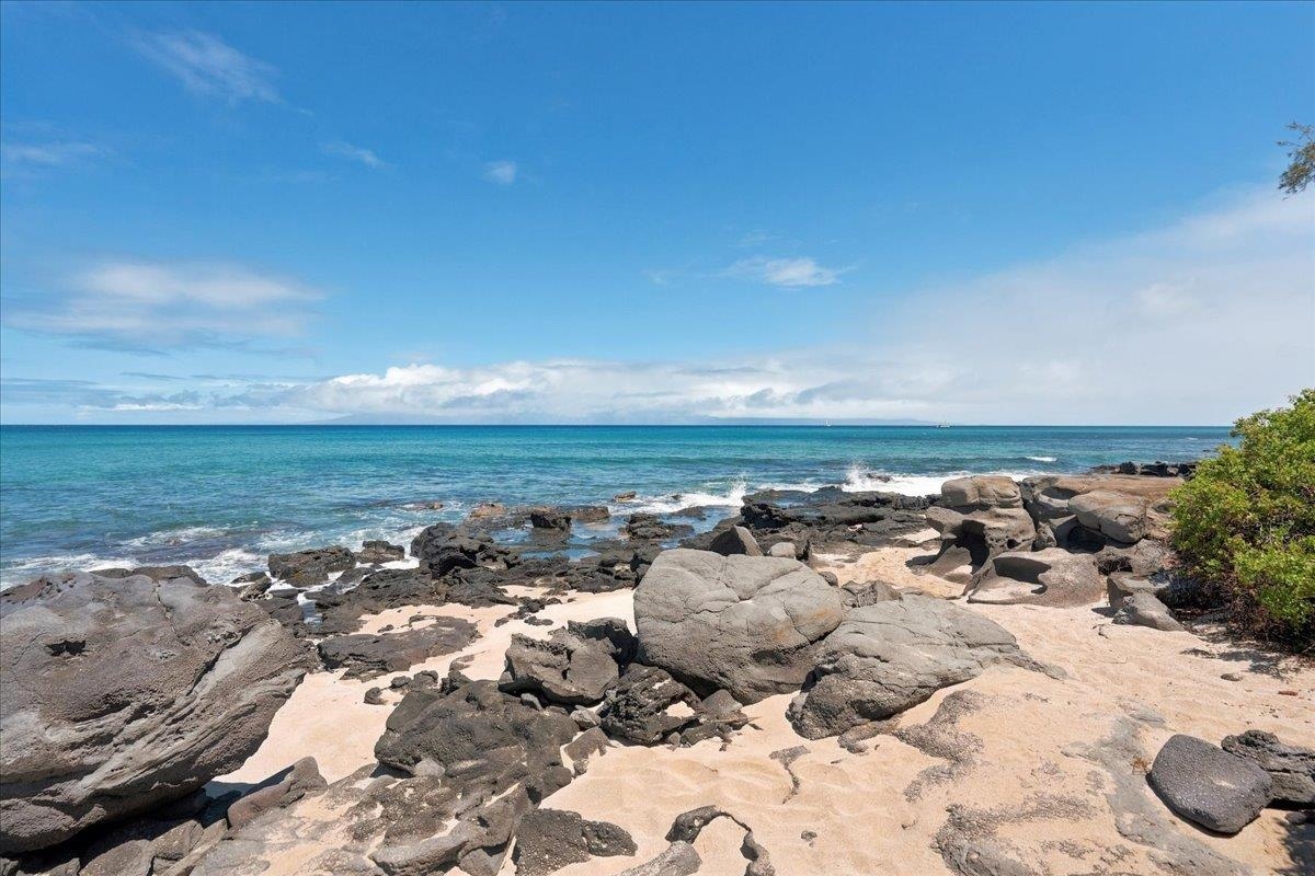 3975 Lower Honoapiilani Rd Unit: 115