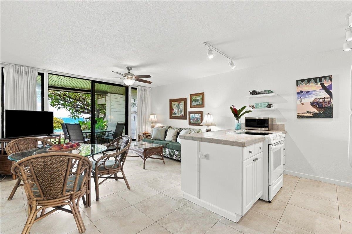 3975 Lower Honoapiilani Rd Unit: 115