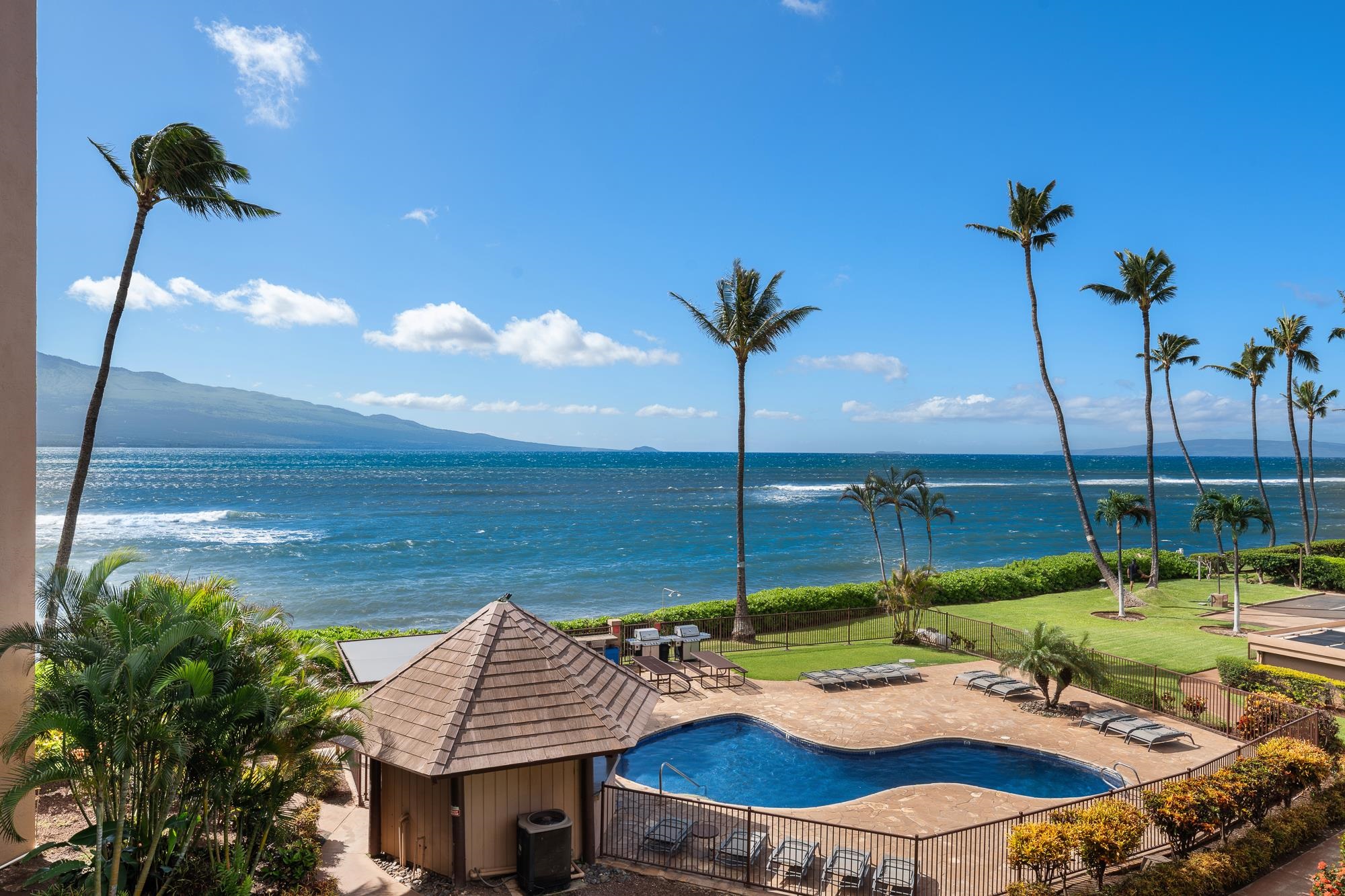 150 Hauoli St Unit: 303