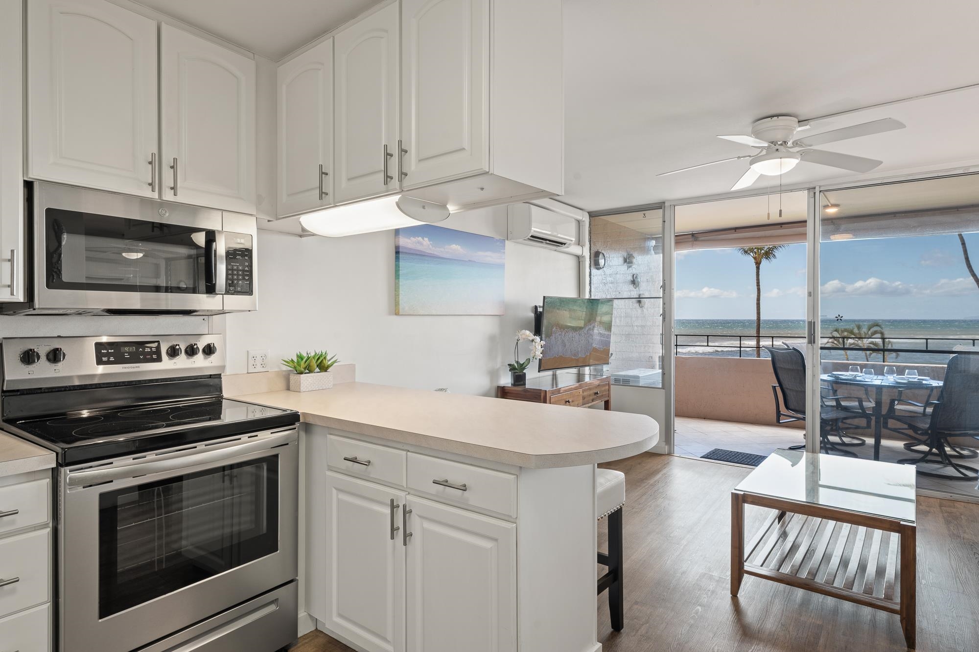 150 Hauoli St Unit: 303