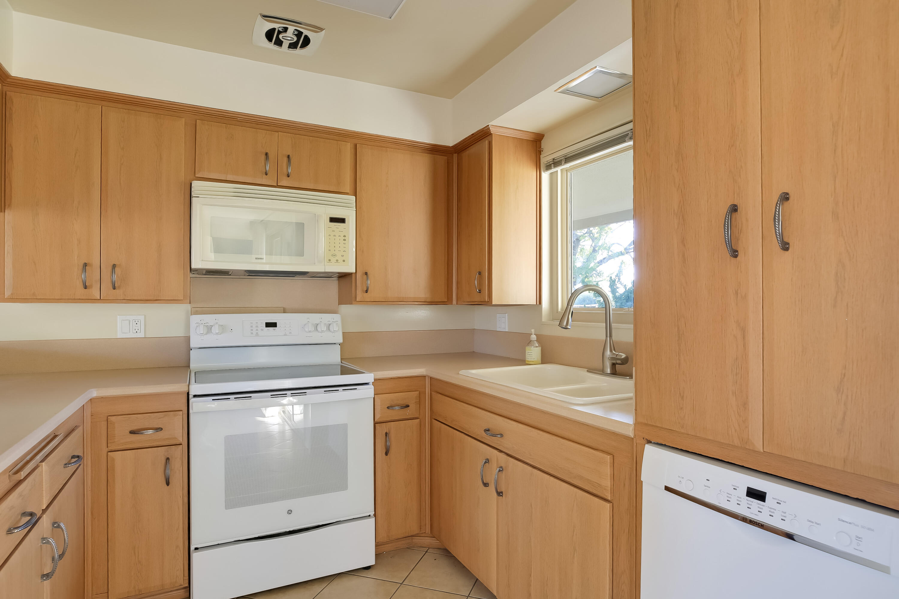 331 Moreton Bay Lane