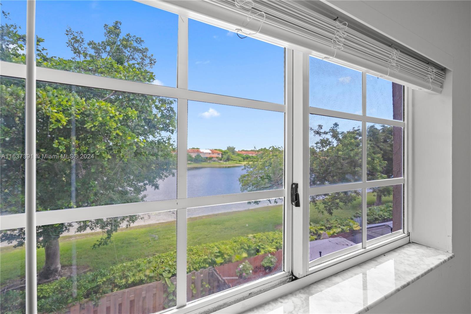 3755 SW 153 Ct