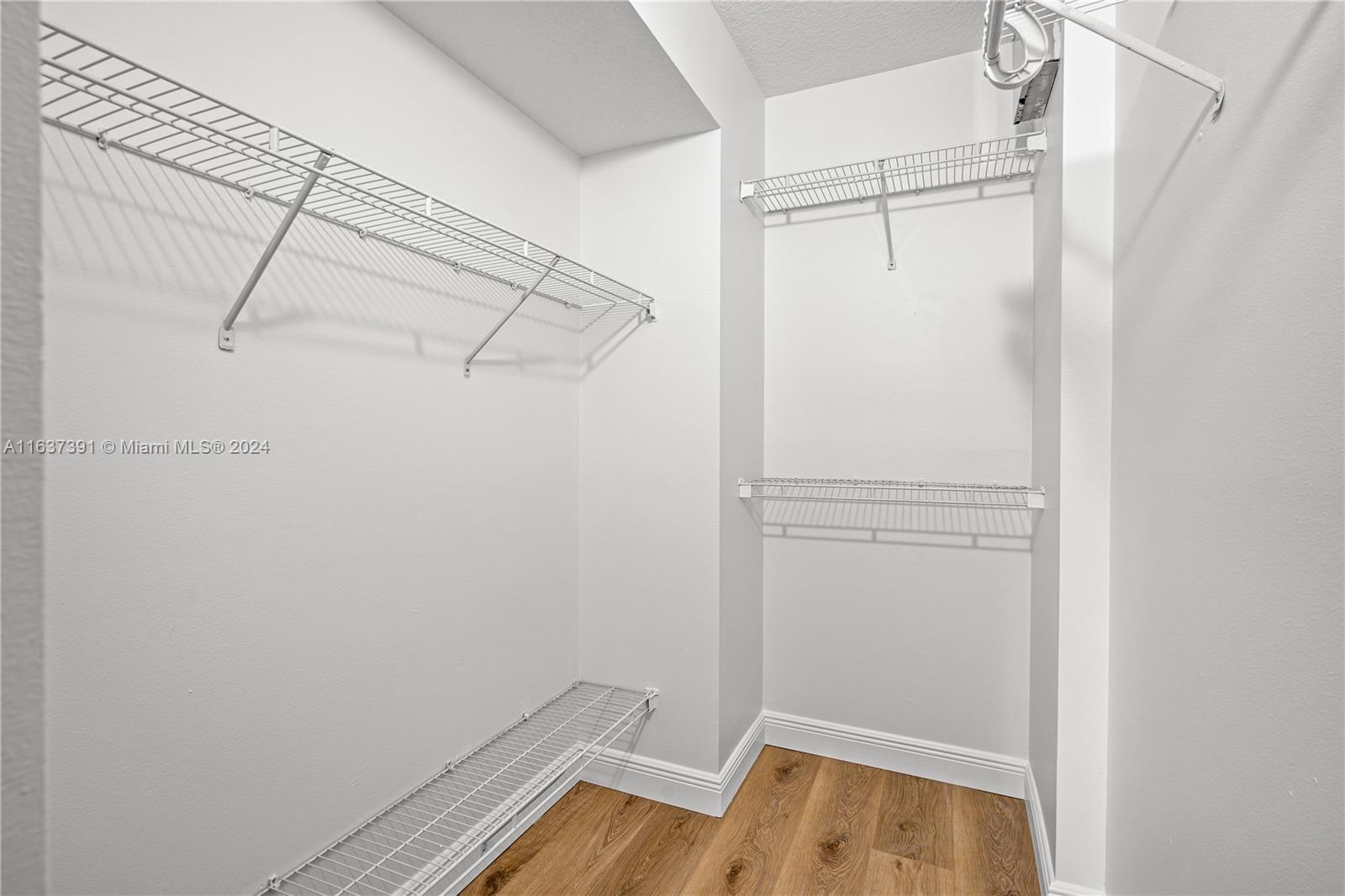 3755 SW 153 Ct