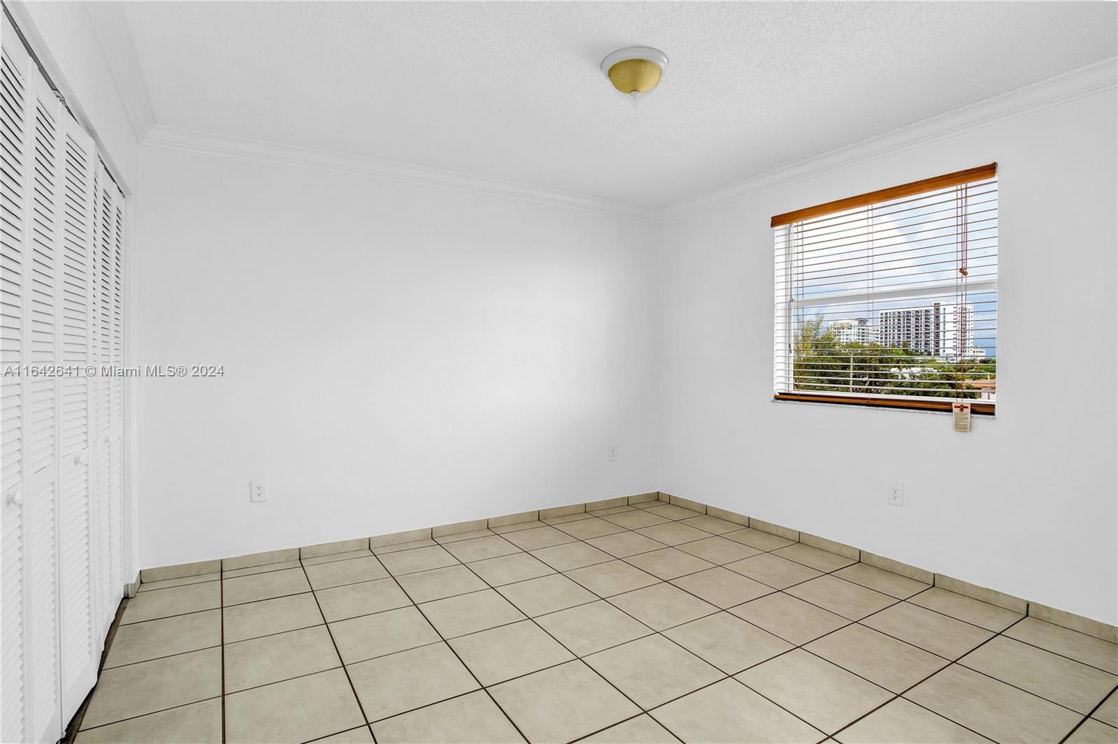 2441 SW 31st Ave # 304