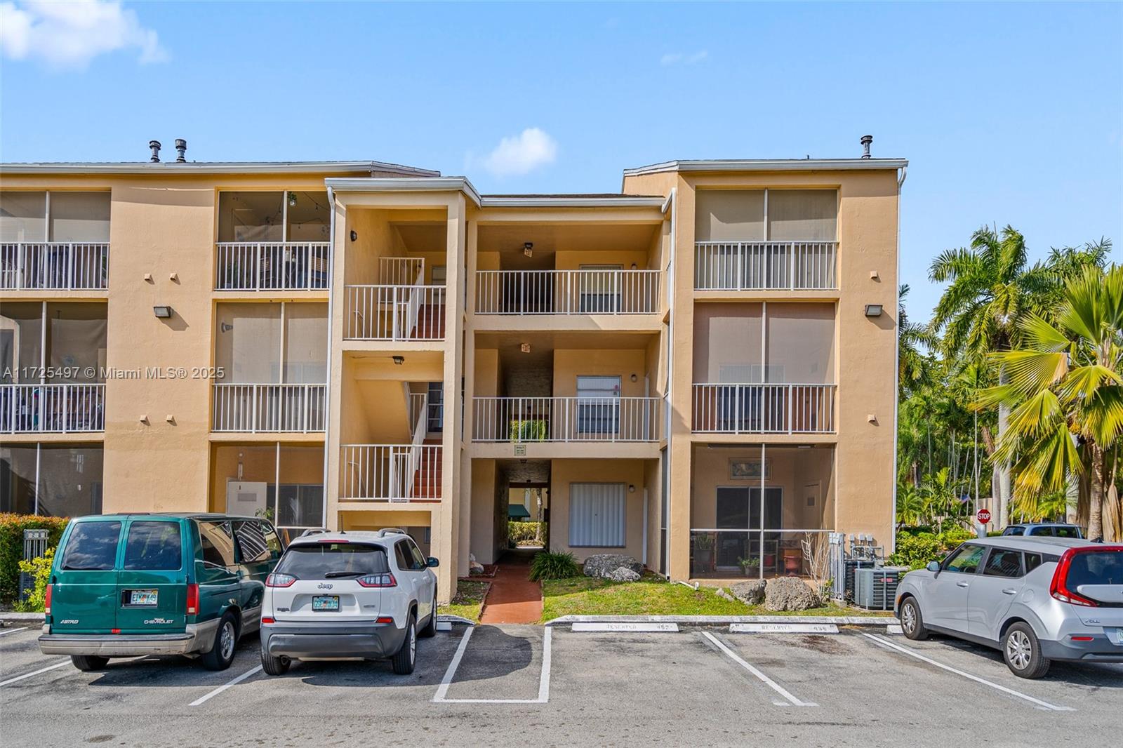 15290 SW 106th Ln # 335