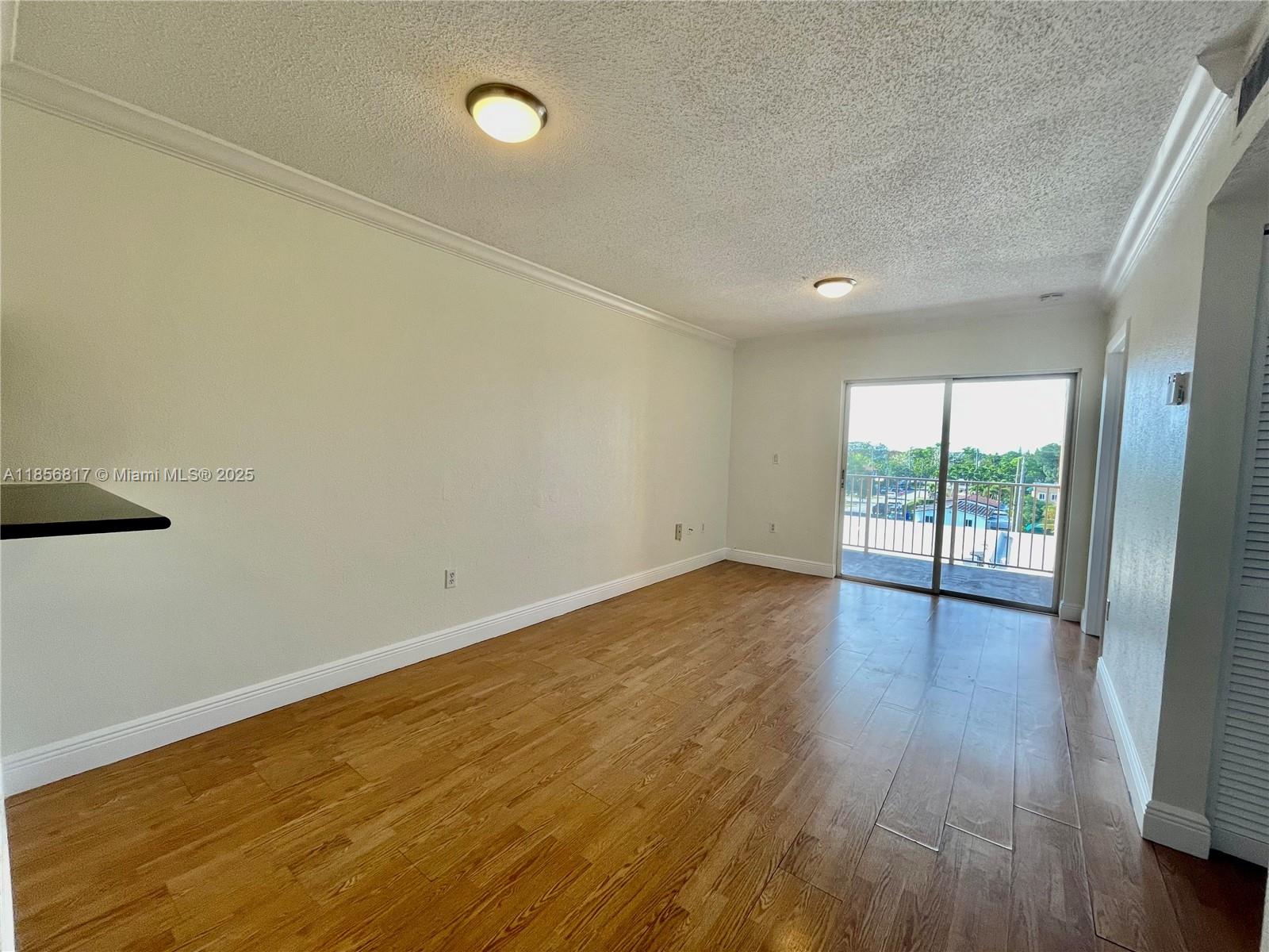 2441 SW 31st Ave # 302