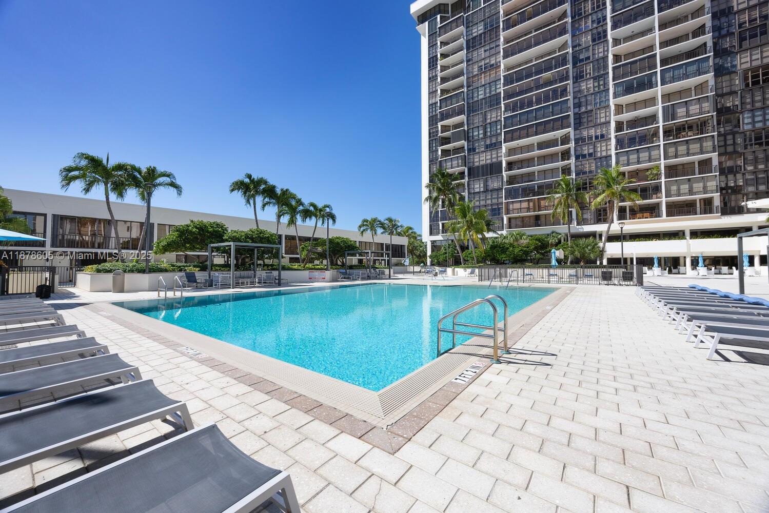 1915 Brickell Ave # C1205