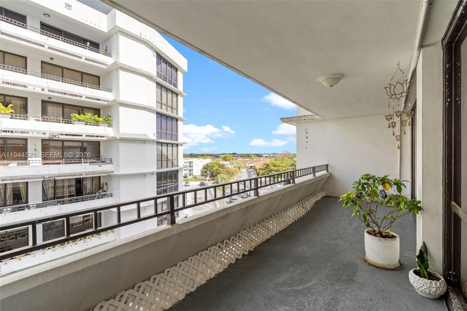 13953 Kendale Lakes Cir # 608B