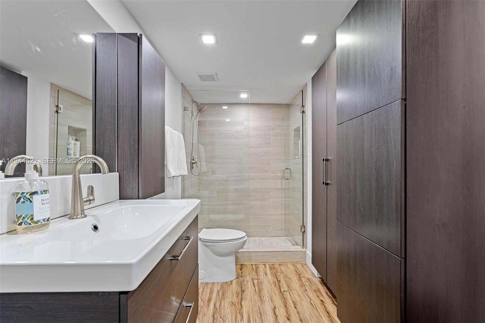 13953 Kendale Lakes Cir # 608B