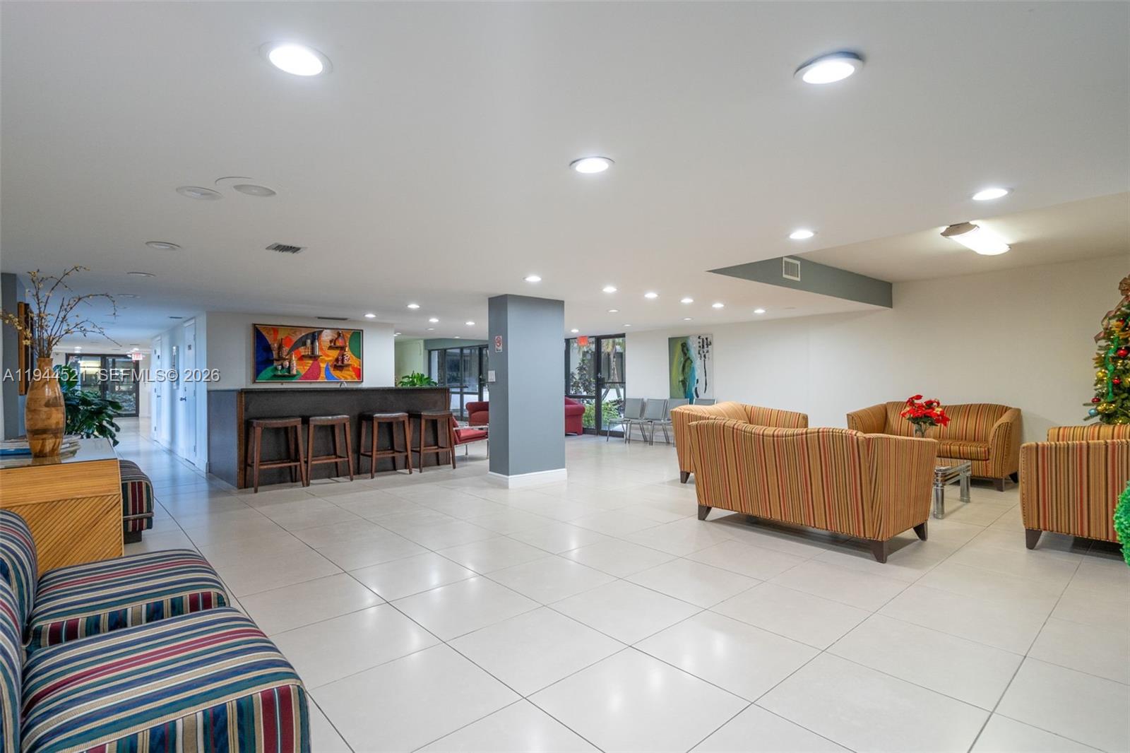 13953 Kendale Lakes Cir # 608B