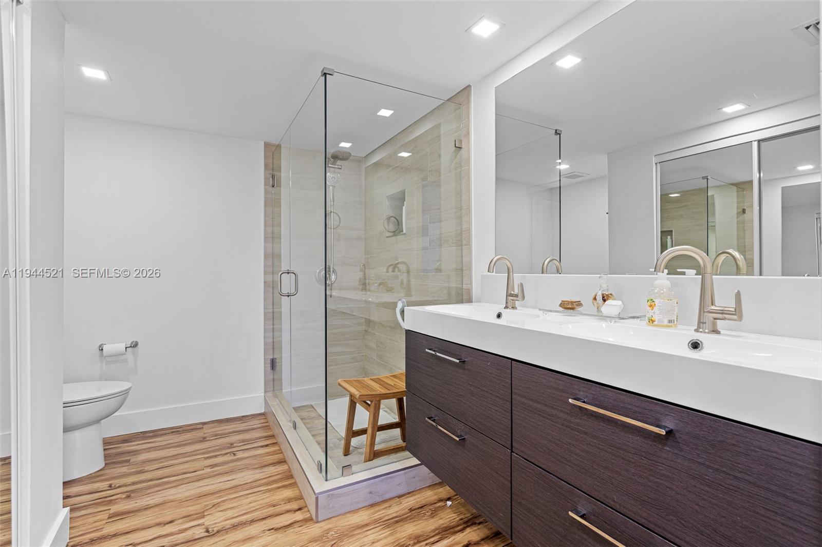 13953 Kendale Lakes Cir # 608B